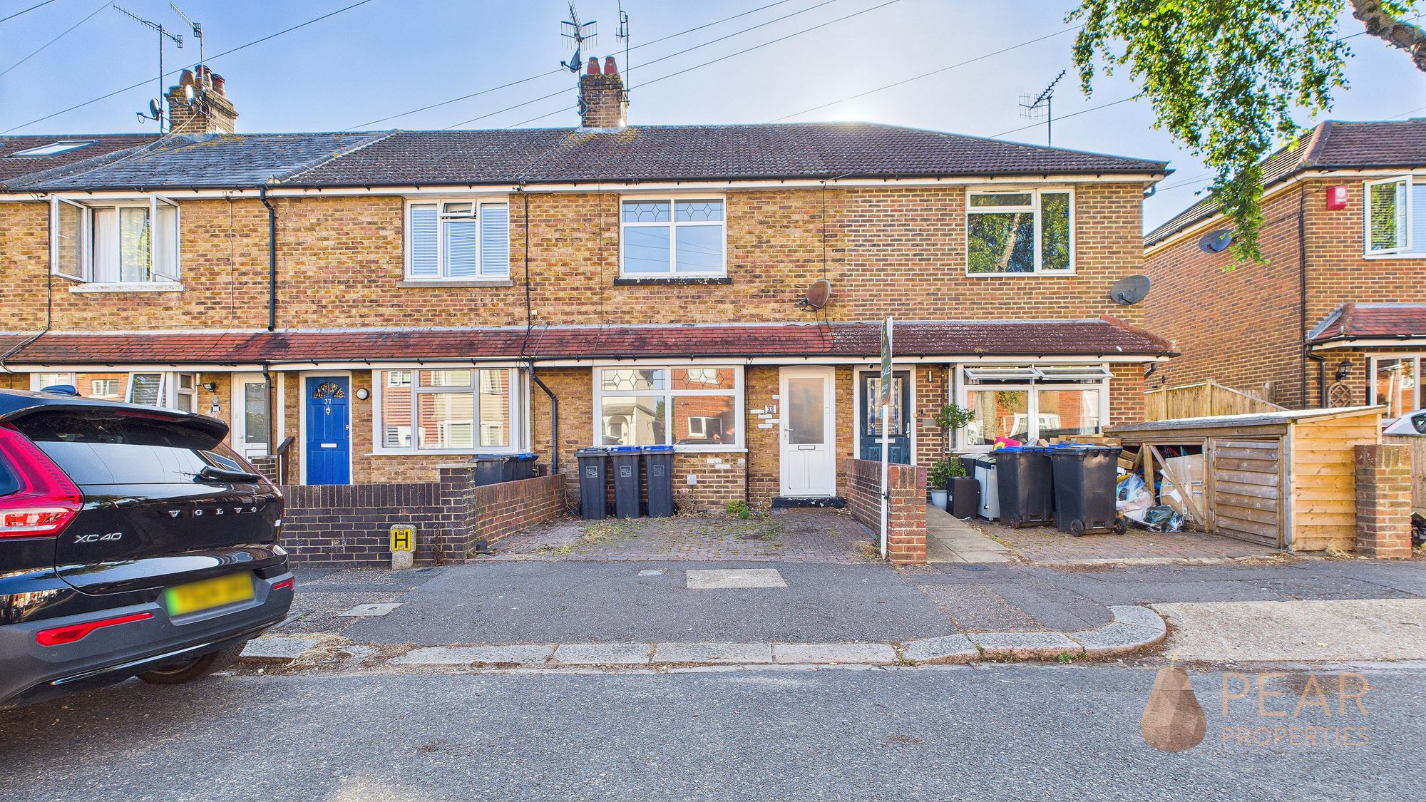 2 bedroom Terraced House Under Offer