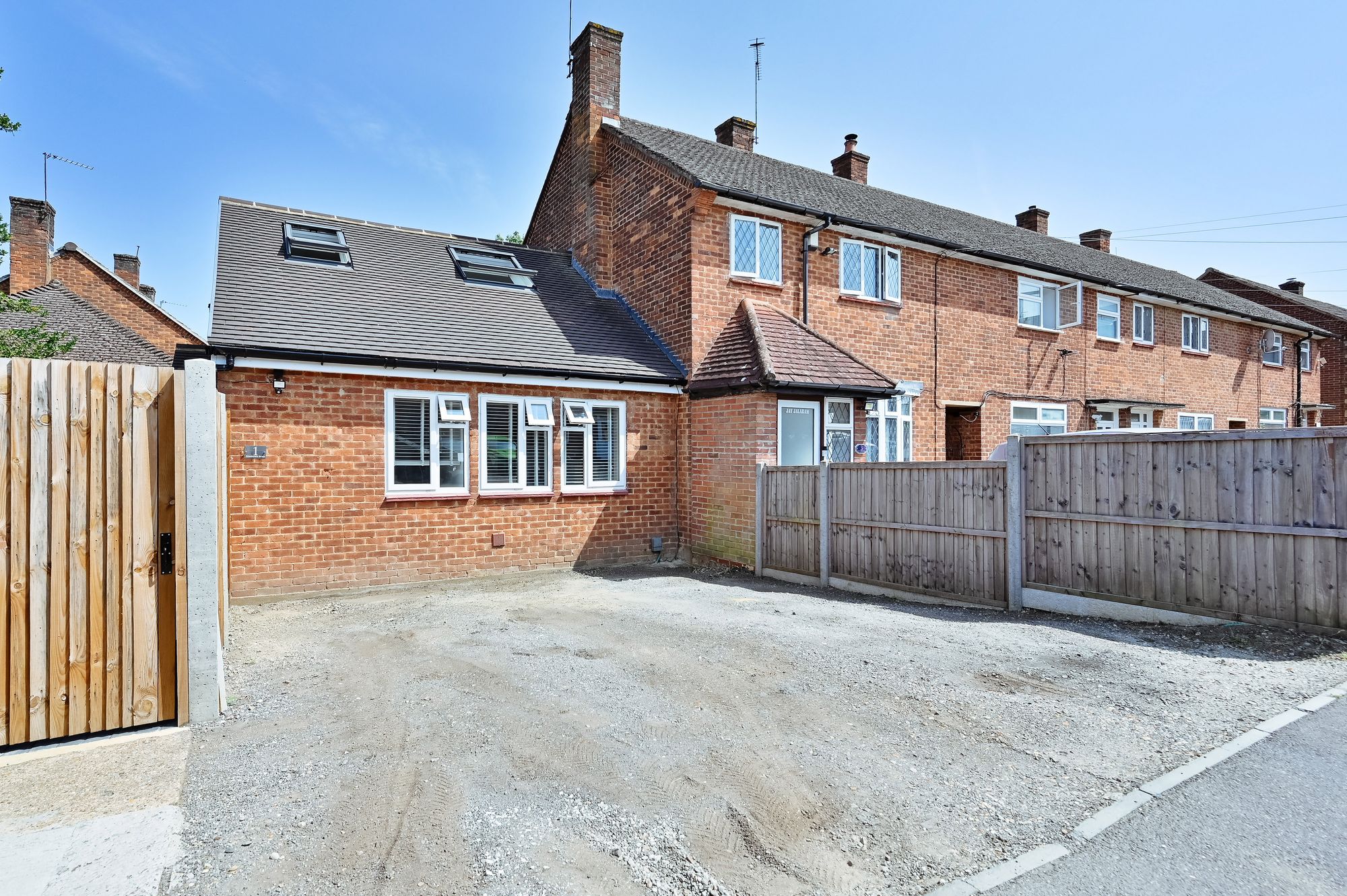 2 bedroom Detached bungalow Under Offer
