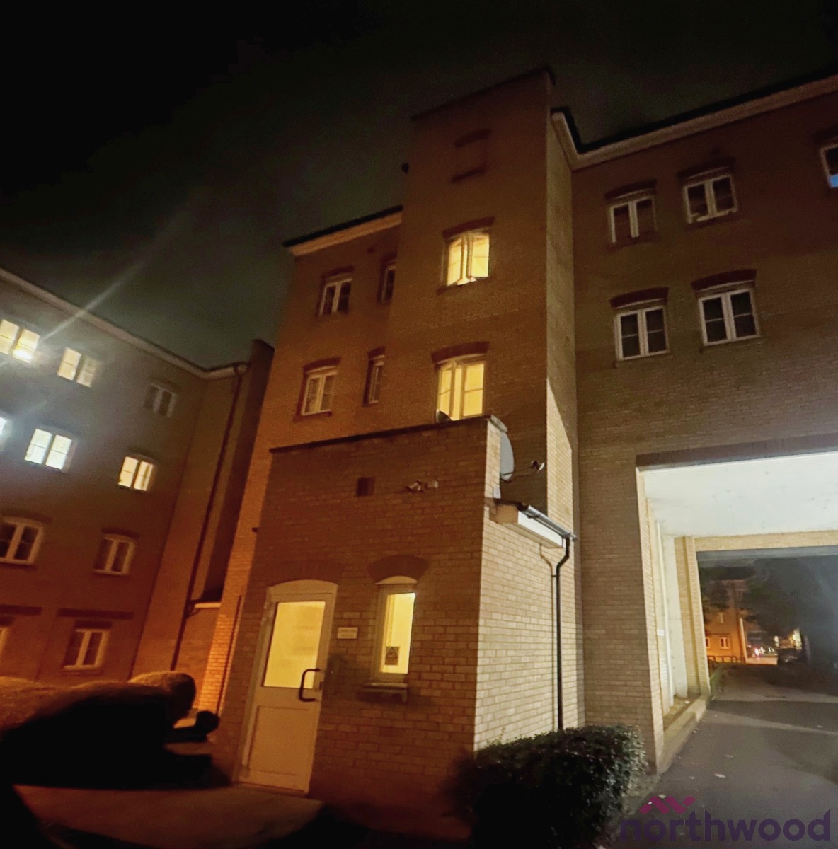 1 bedroom Flat Under Offer