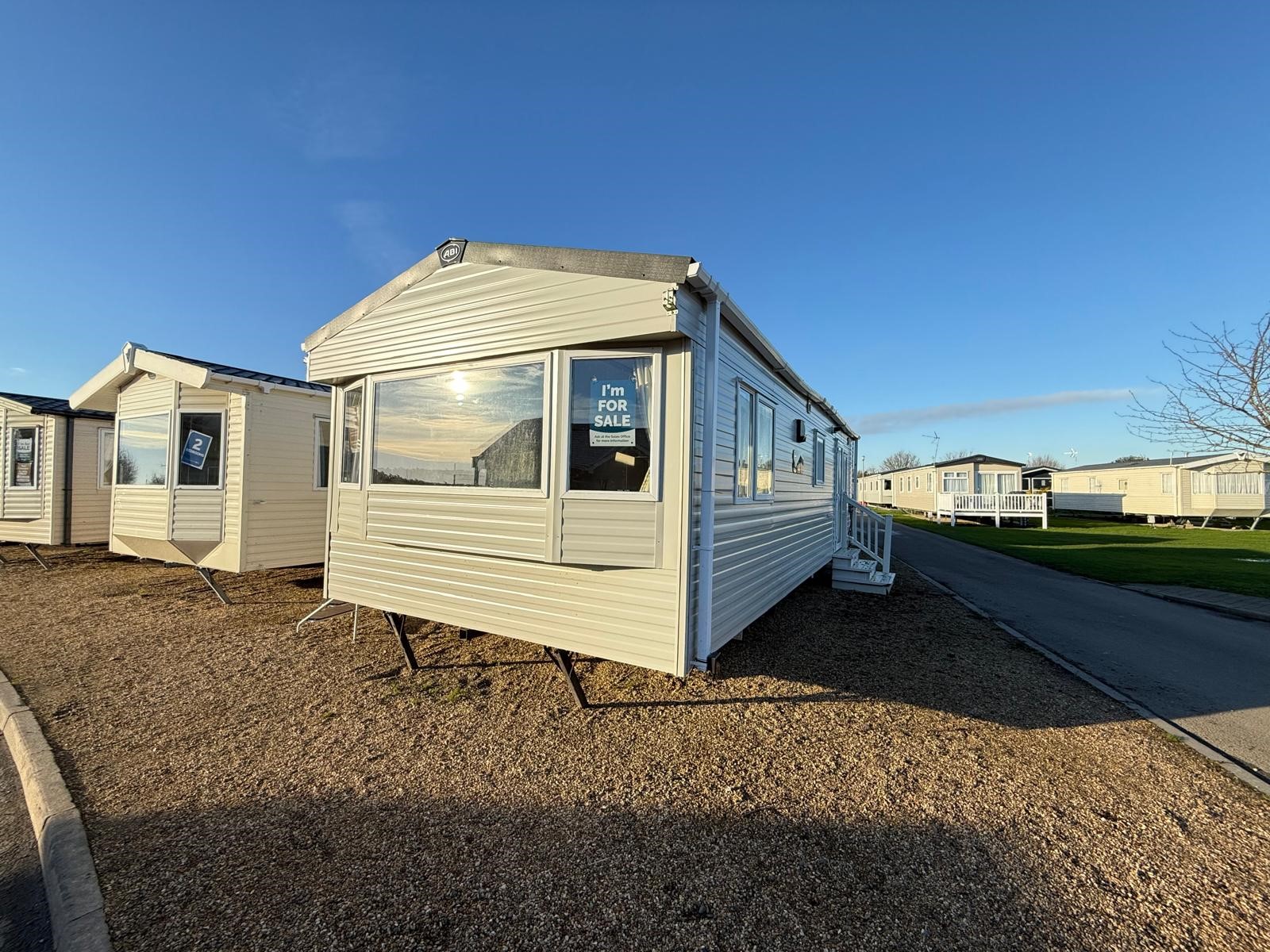 2 bedroom Caravan For Sale