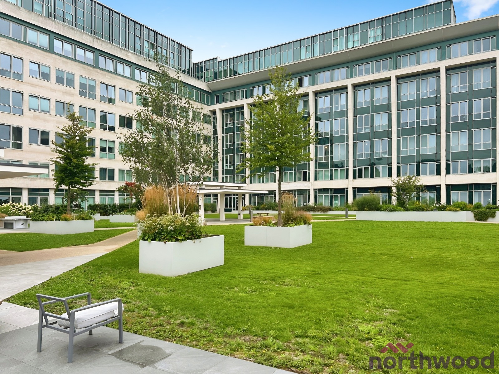 1 bedroom Flat To Let