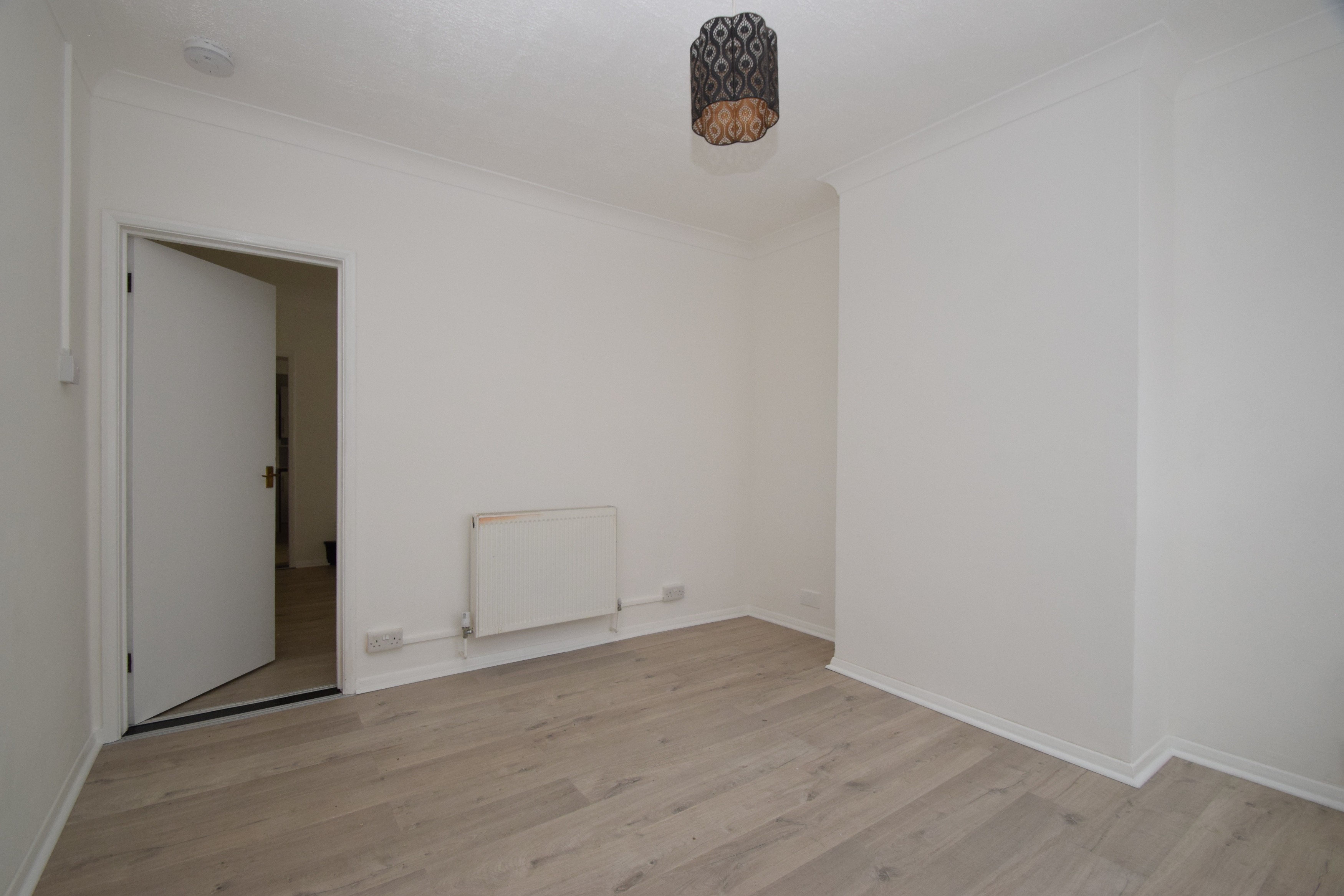 3 bedroom Terraced House To Let
