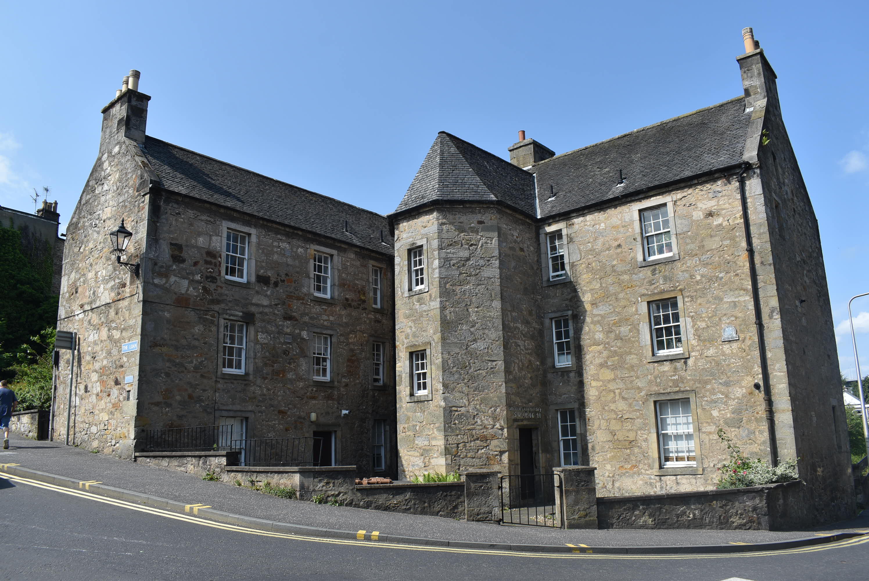 1 bedroom Flat To Let