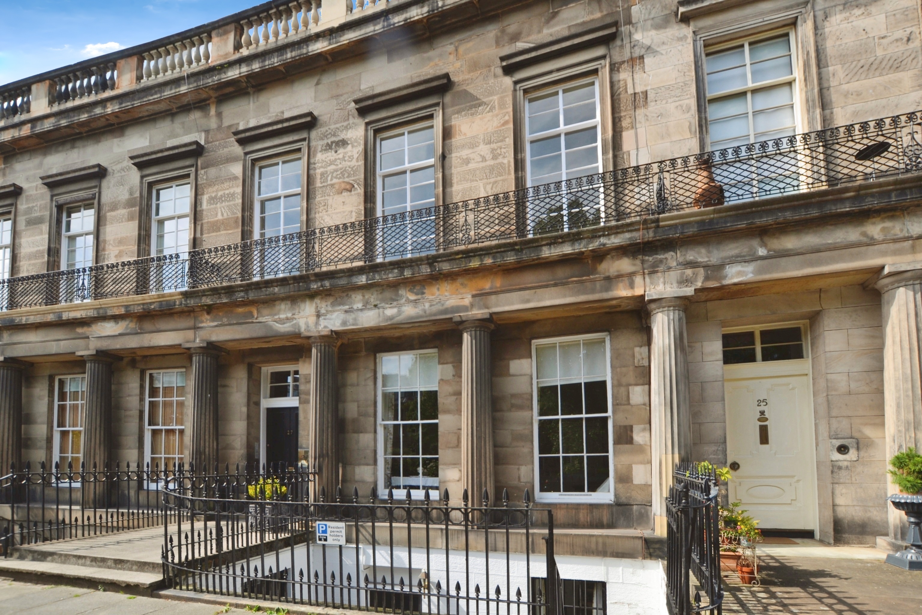 1 bedroom Flat To Let