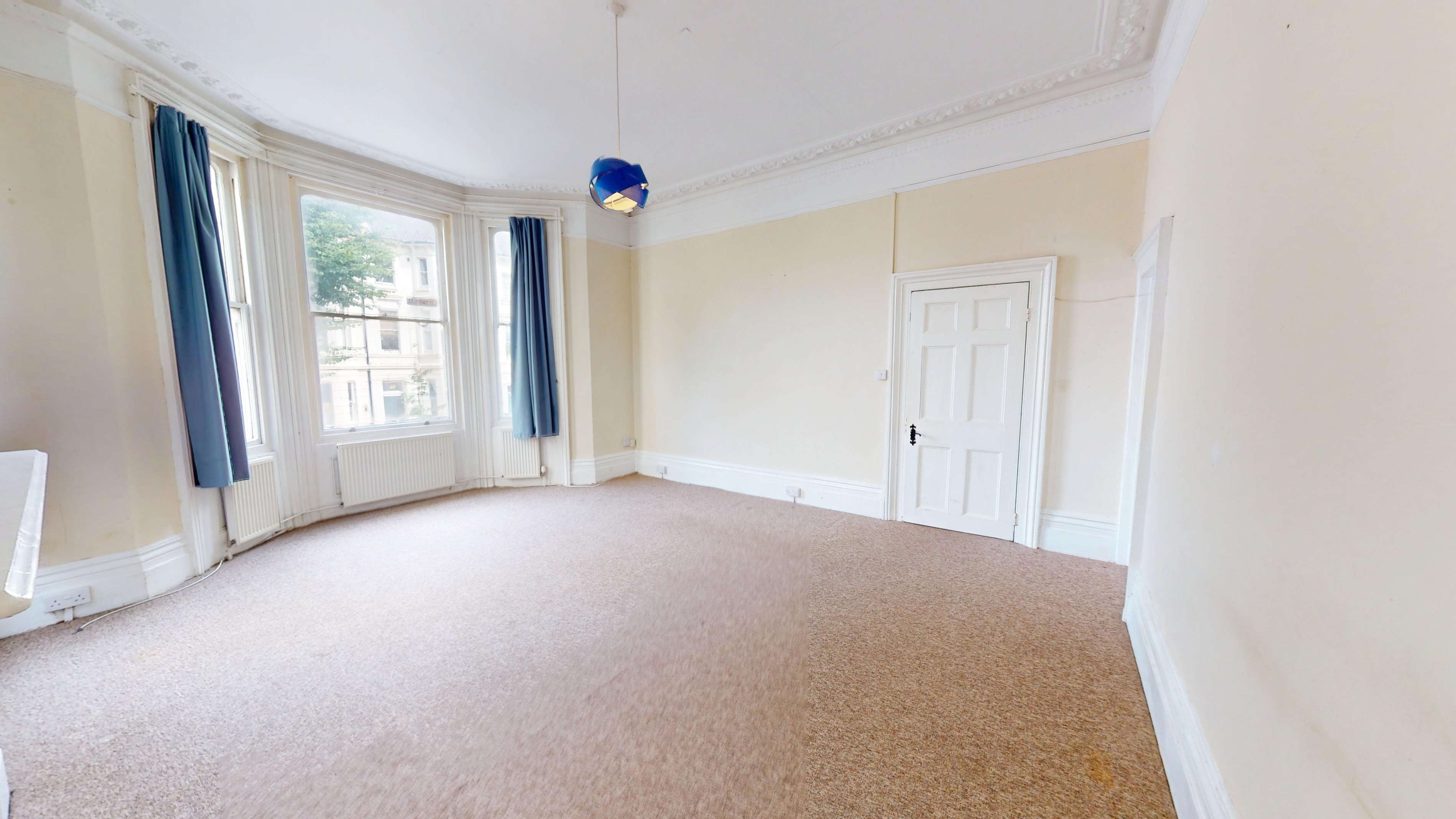 1 bedroom Flat To Let