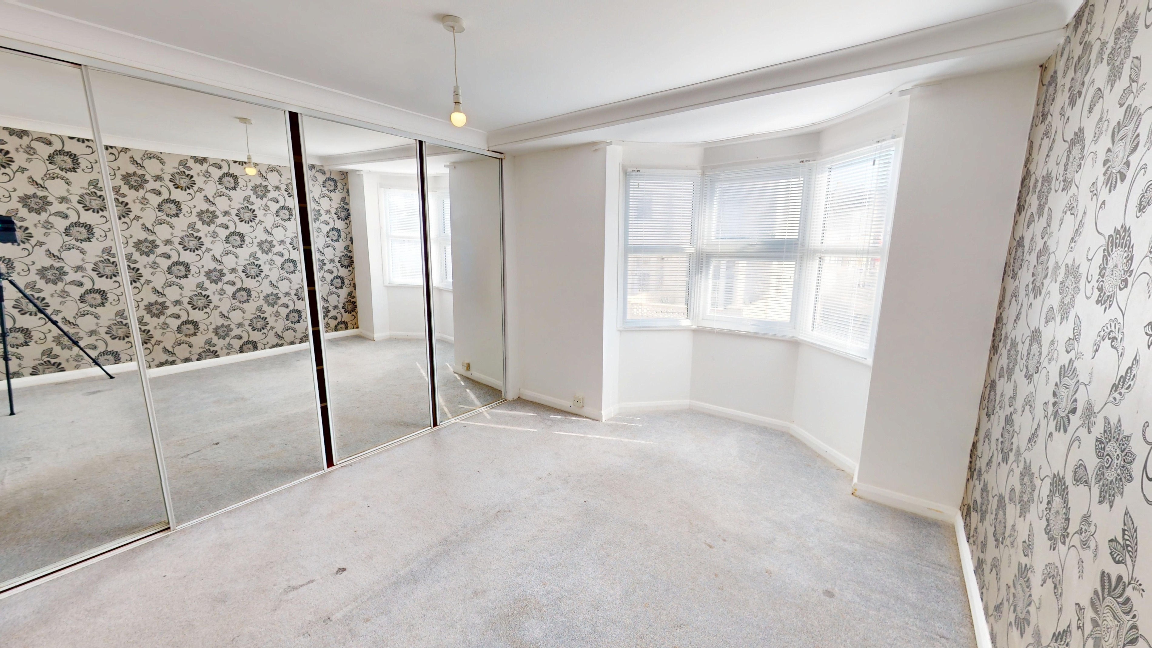 2 bedroom Semi-detached house To Let
