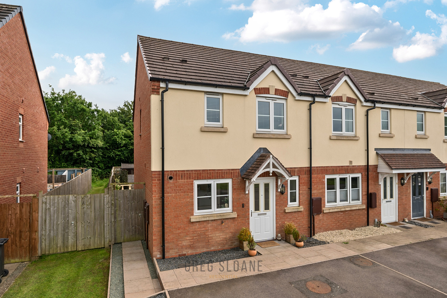 3 bedroom Terraced House Under Offer