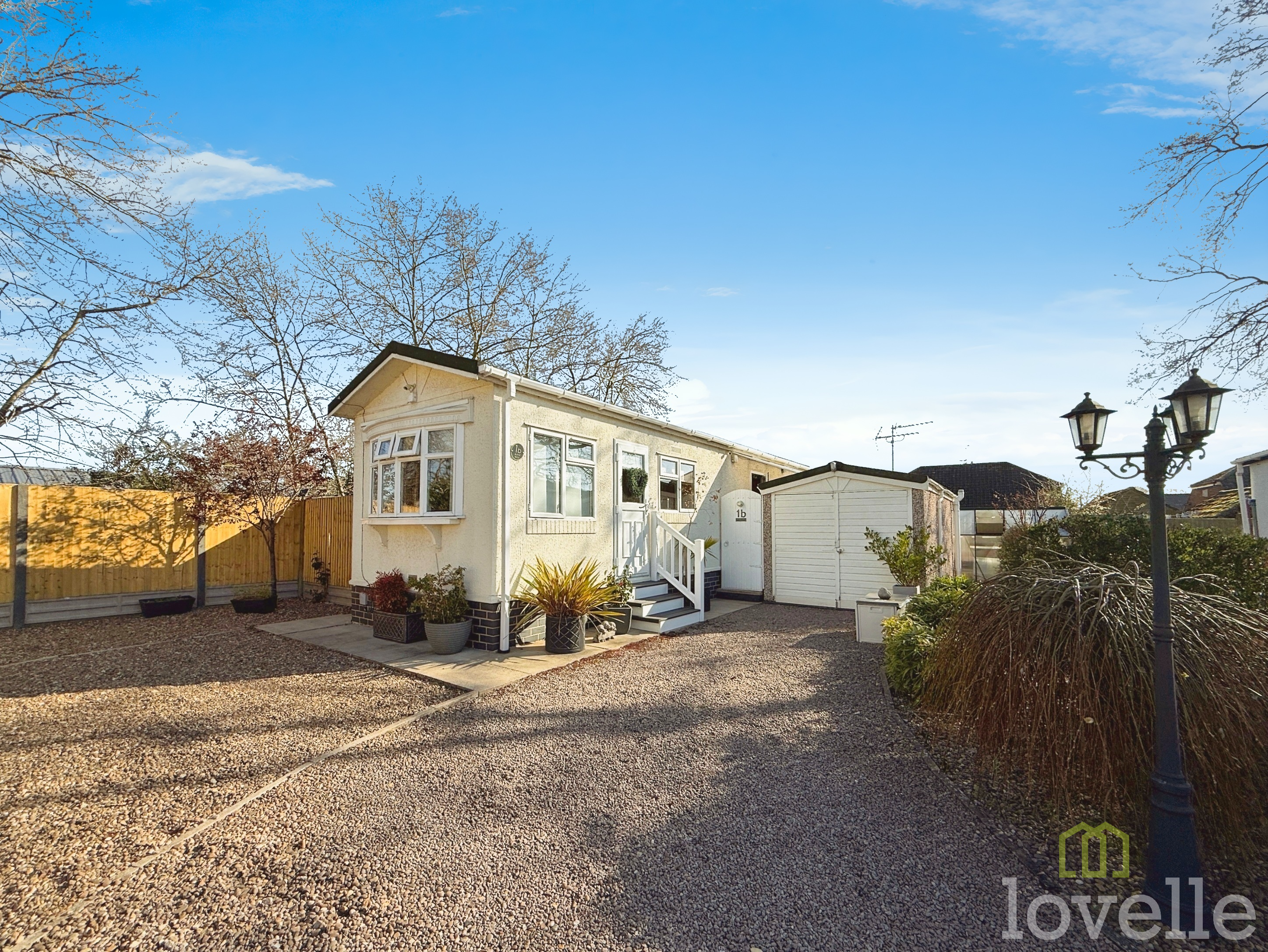 1 bedroom  Under Offer