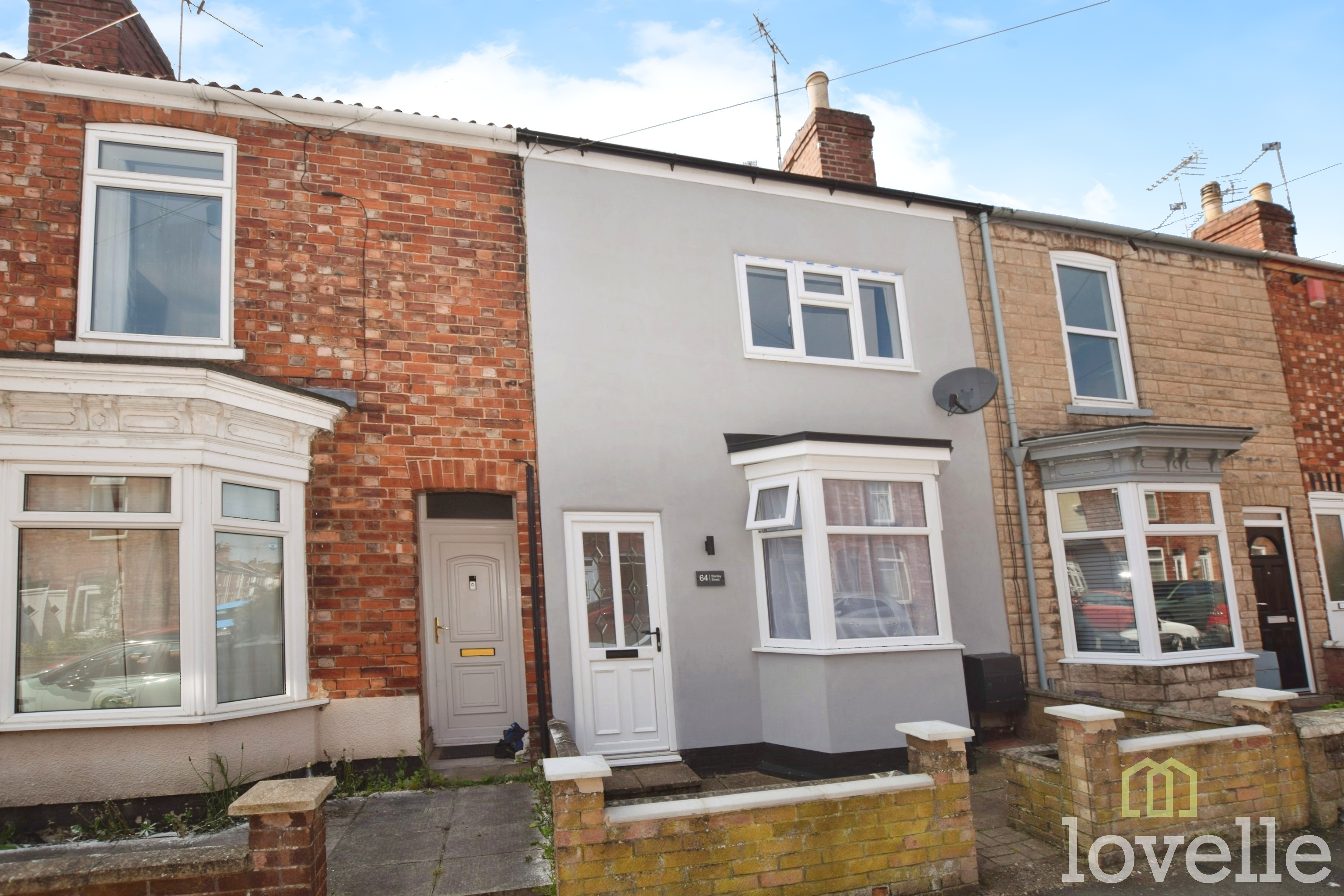 2 bedroom Terraced House To Let