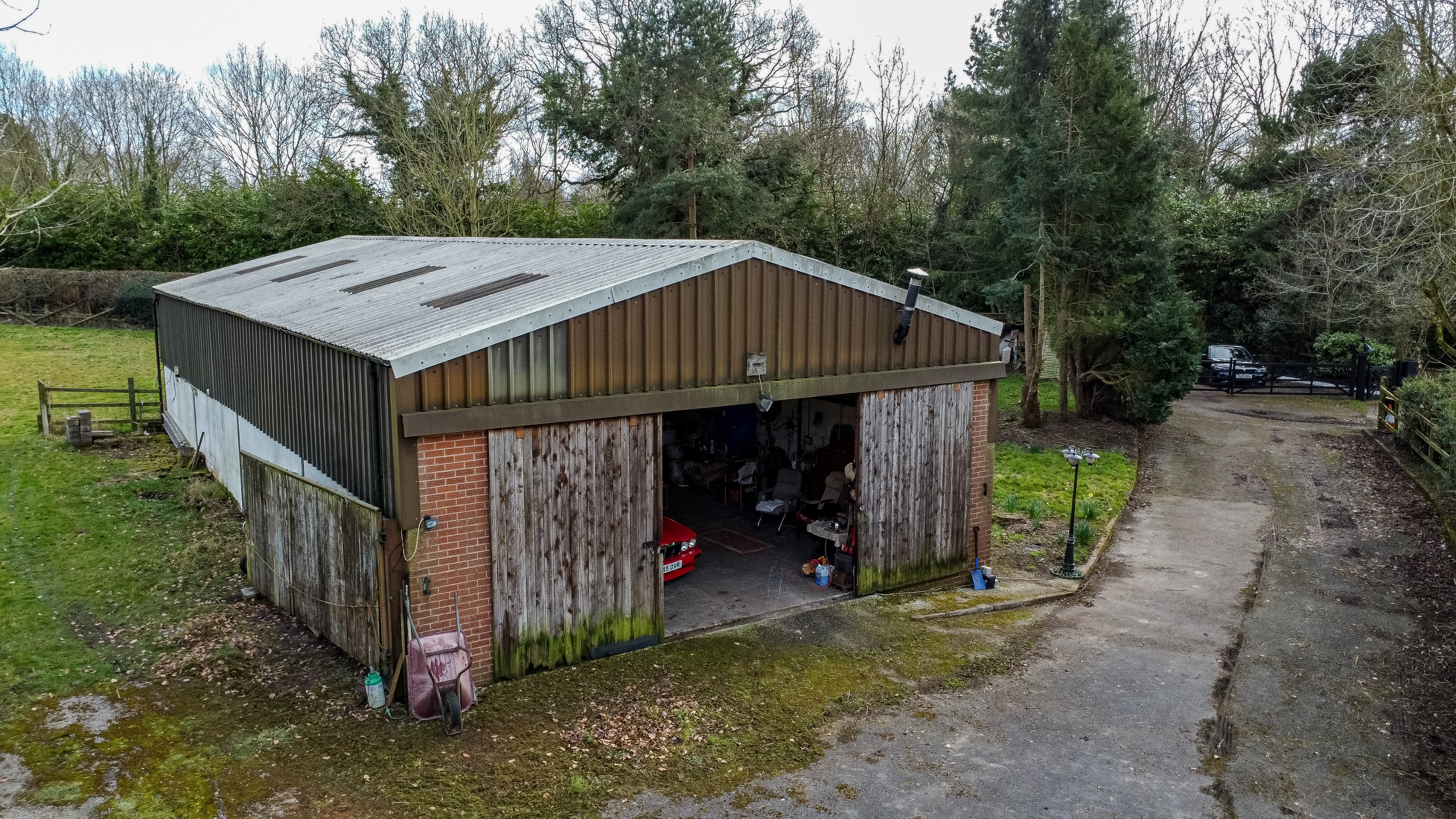 4 bedroom Barn Conversion Under Offer