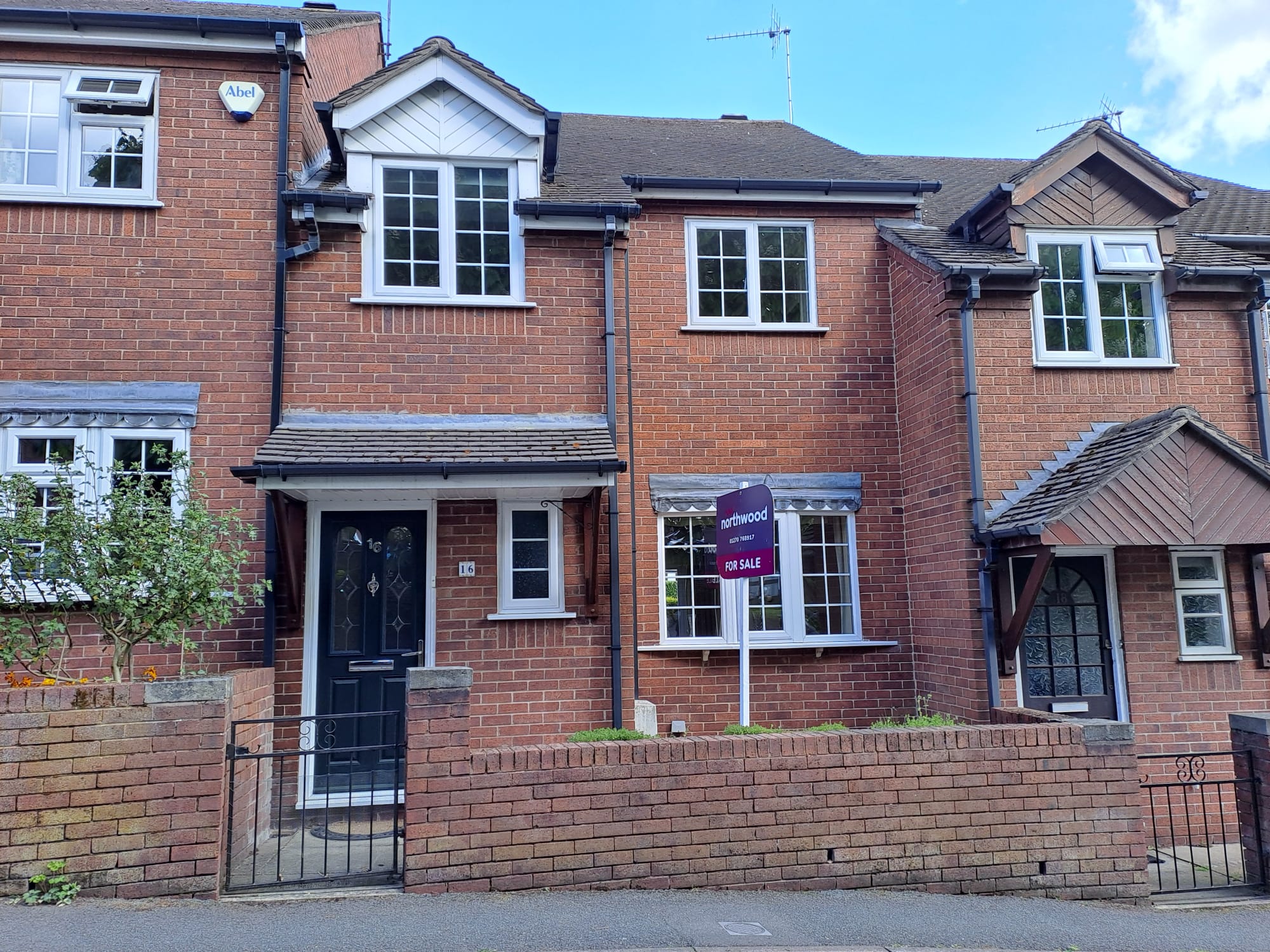 3 bedroom Mews house Under Offer