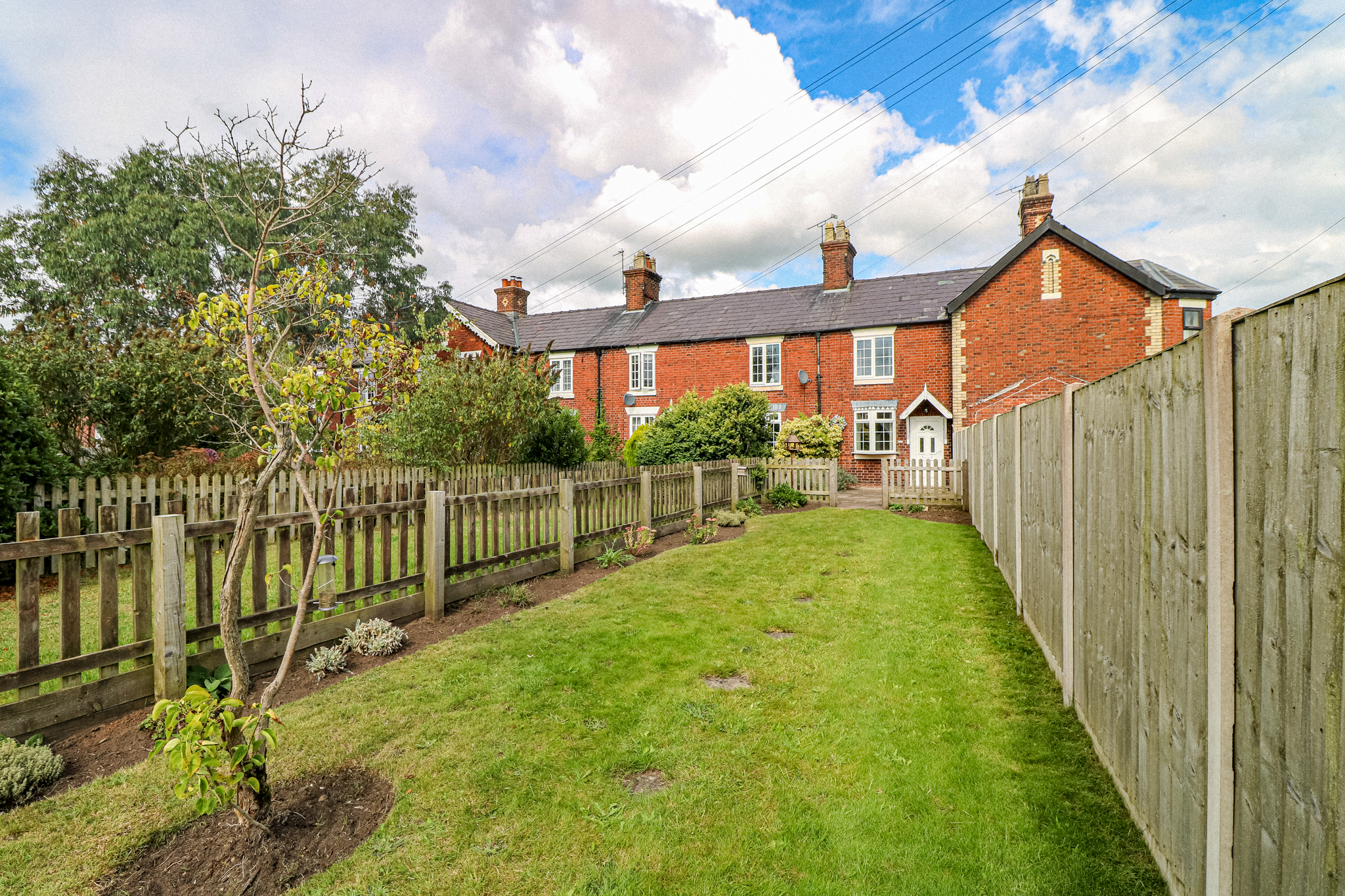 2 bedroom Cottage Under Offer
