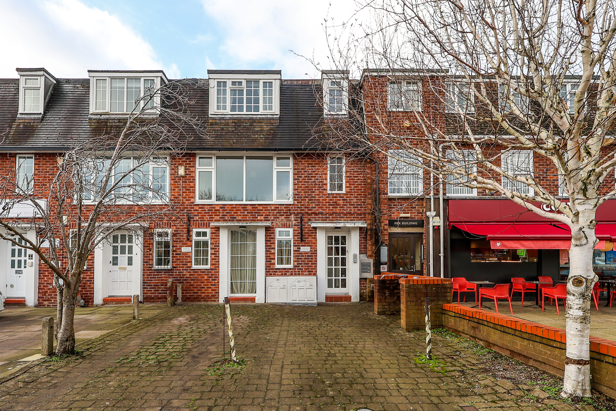 4 bedroom Flat Under Offer