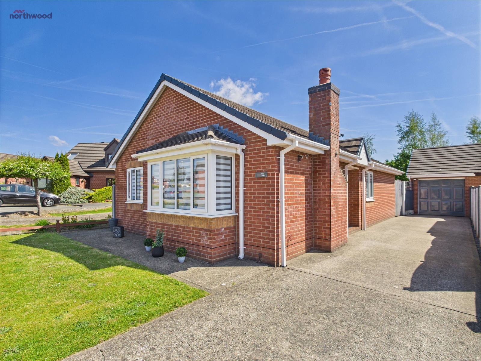 3 bedroom Detached bungalow For Sale