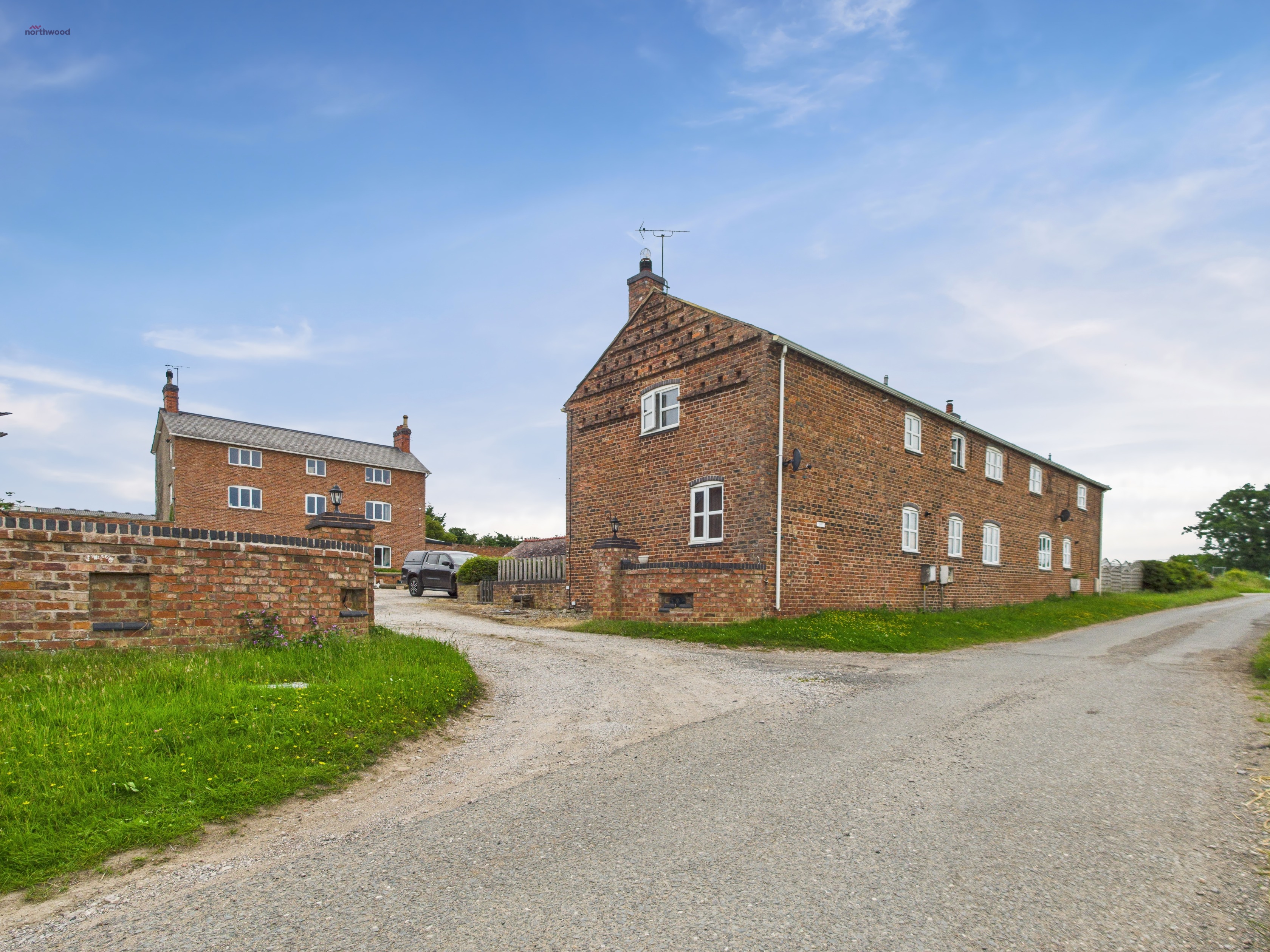 2 bedroom Cottage Under Offer
