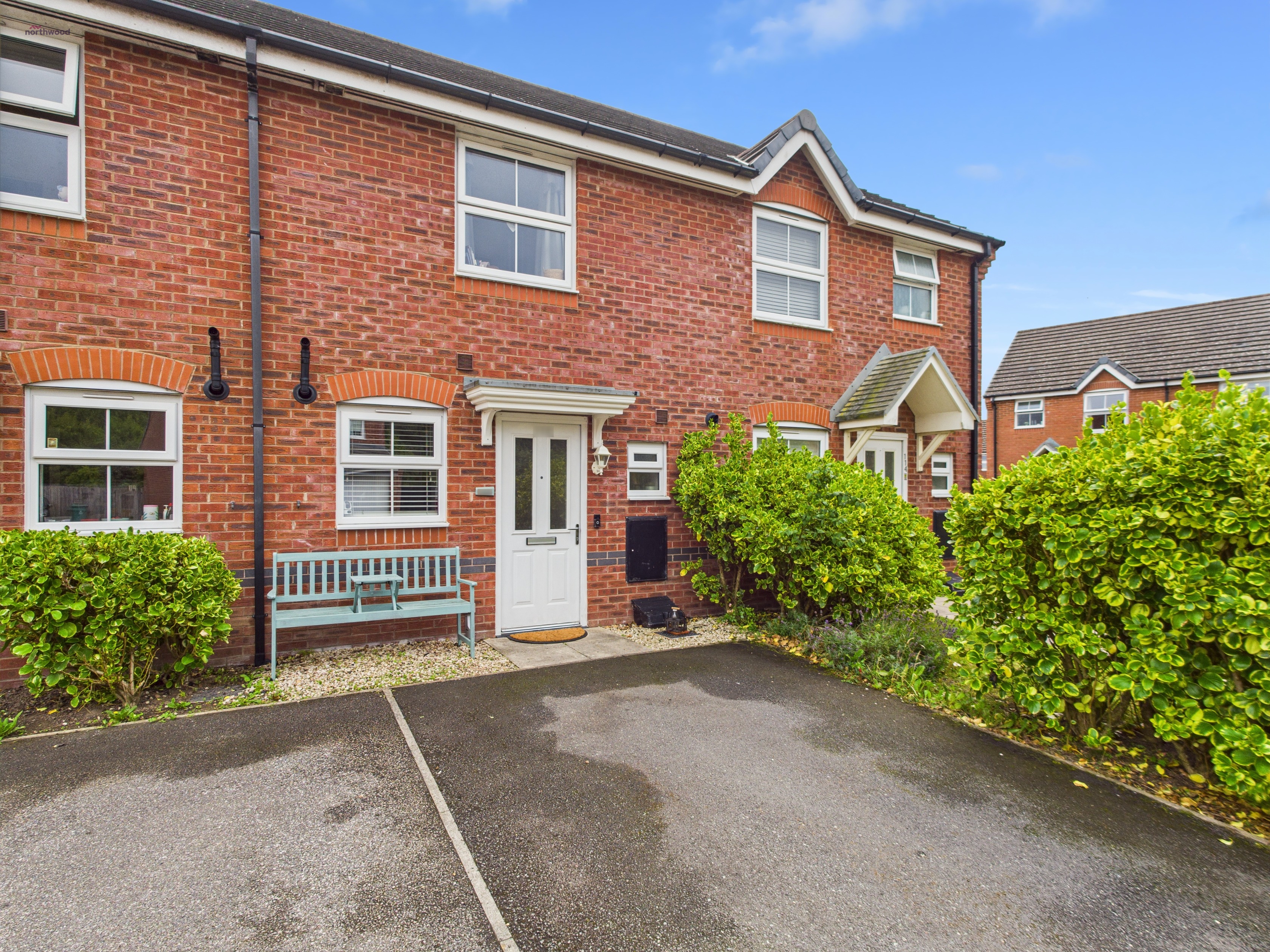 2 bedroom Terraced House Under Offer