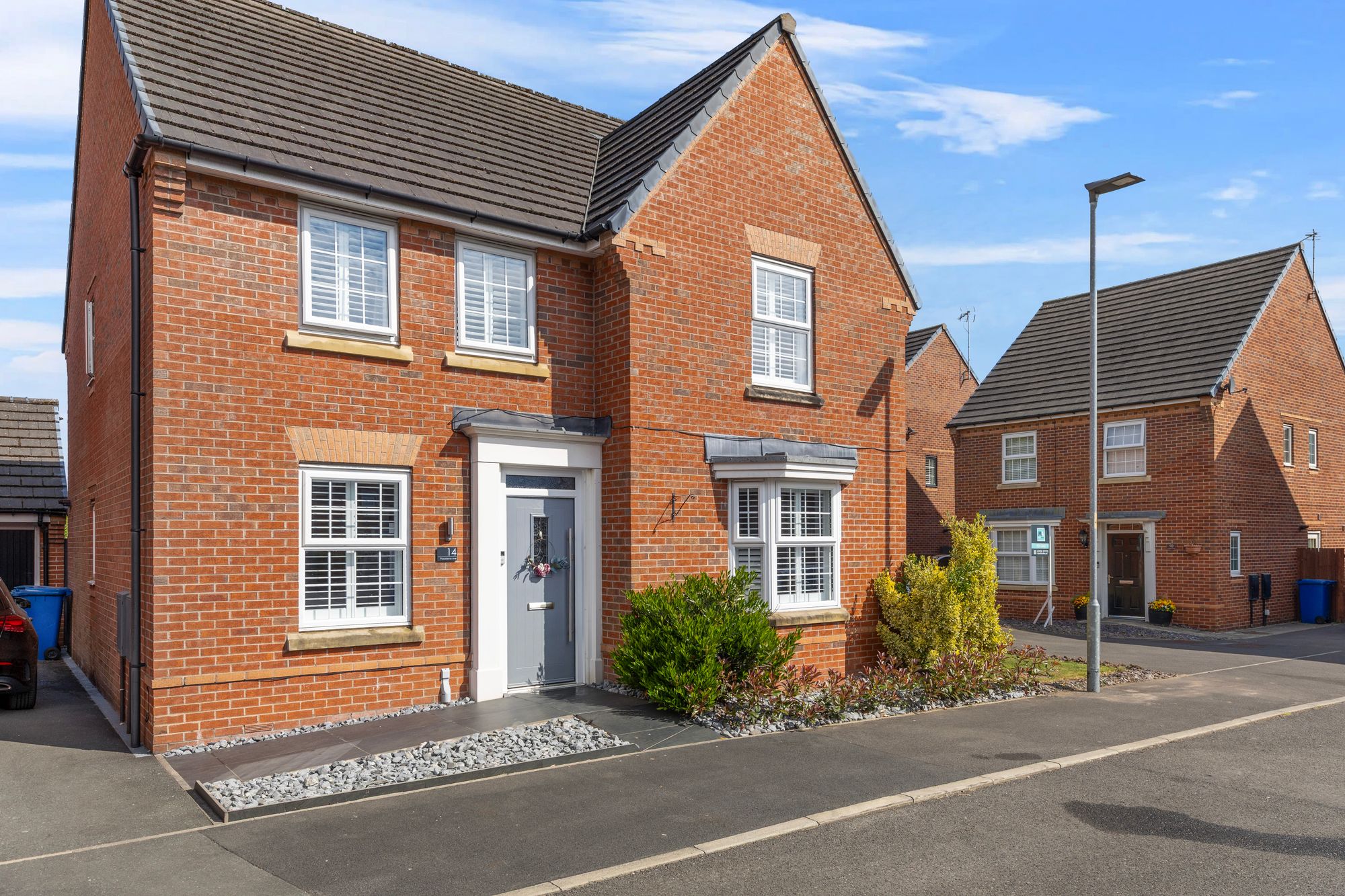4 bedroom Detached house Under Offer