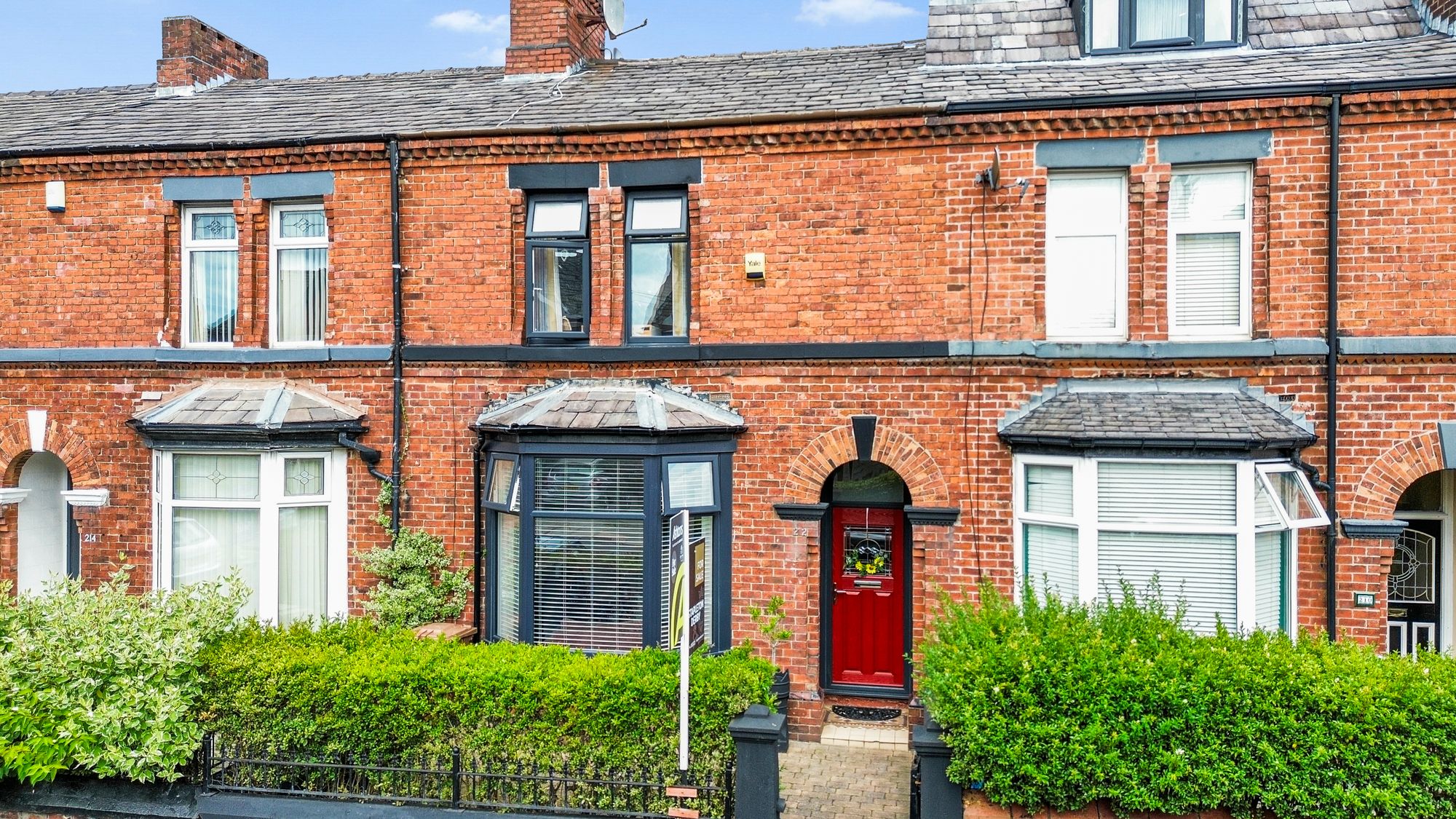 3 bedroom House (unspecified) Under Offer