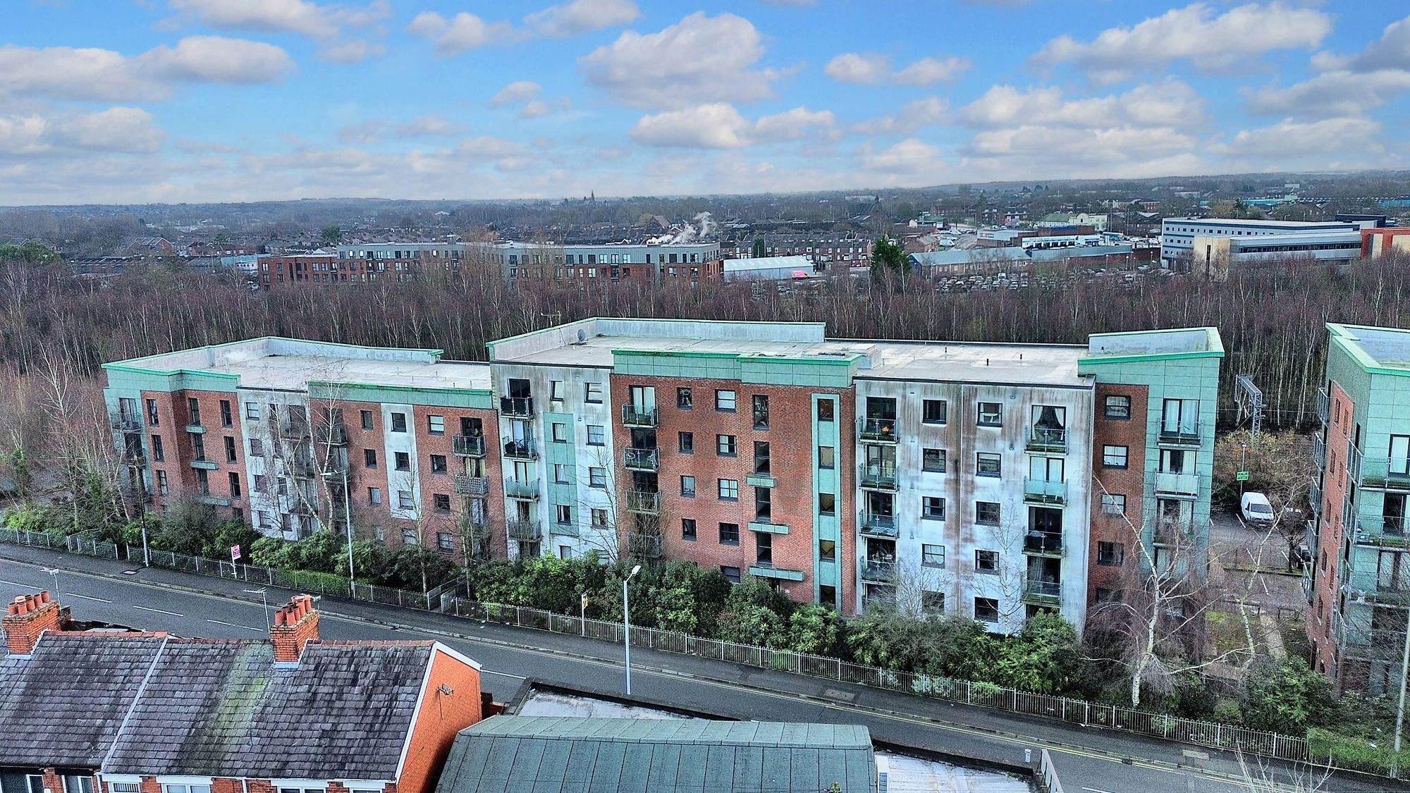 2 bedroom Flat share For Sale