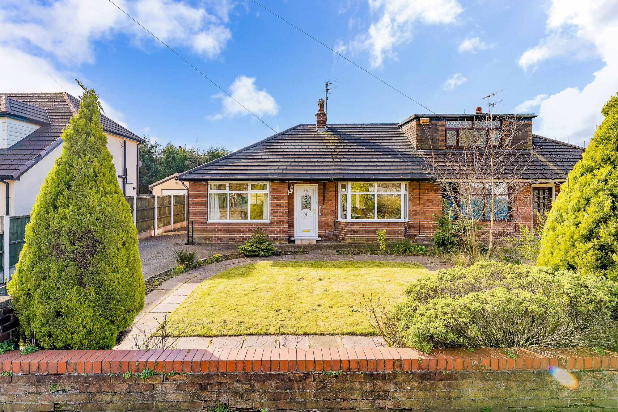 2 bedroom Detached bungalow Under Offer