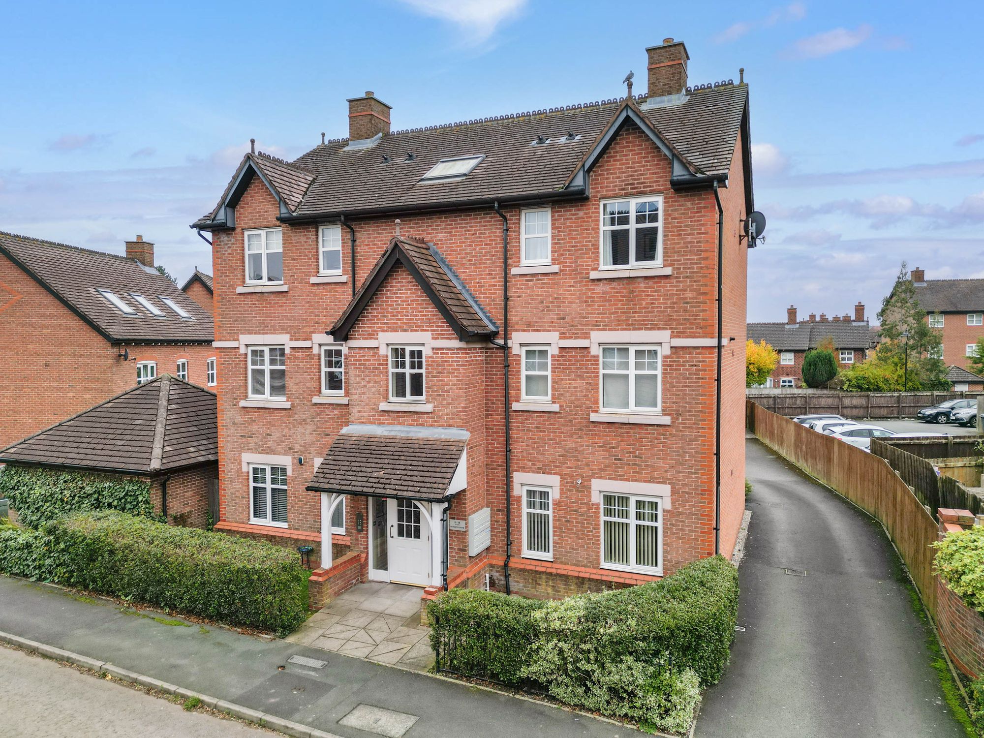 1 bedroom Flat For Sale