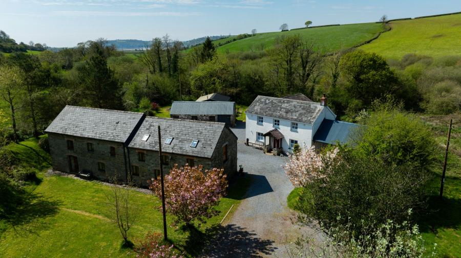 7 bedroom Detached house For Sale
