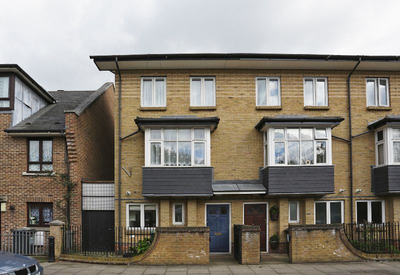 4 bedroom Terraced House For Sale