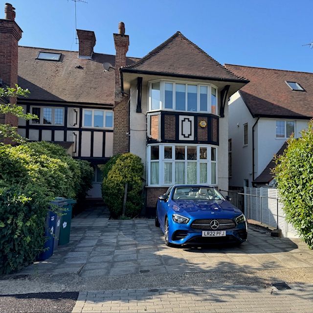4 bedroom  For Sale