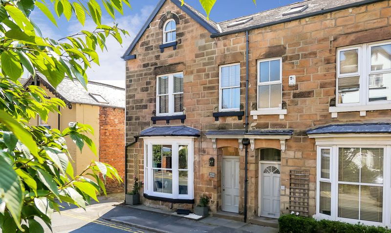 4 bedroom Terraced House Let
