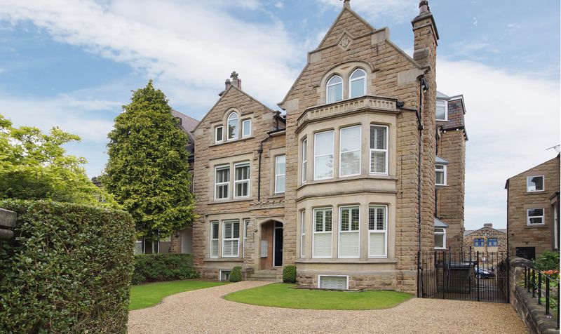 2 bedroom Apartment Let