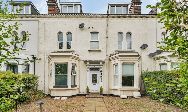 1 bedroom Flat Under Offer