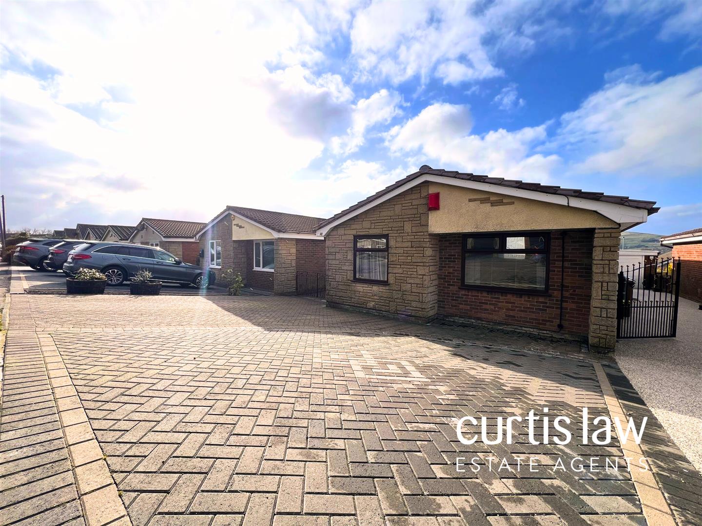 3 bedroom Detached house Sold