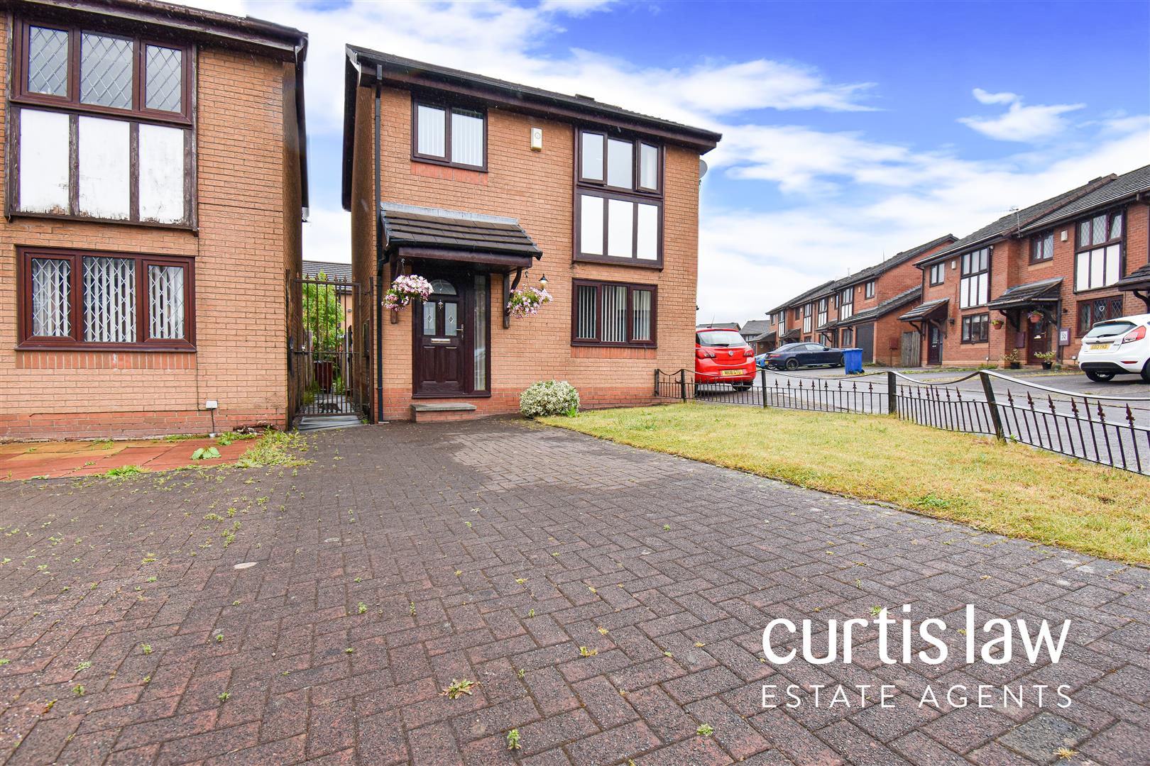 3 bedroom Detached house Sold