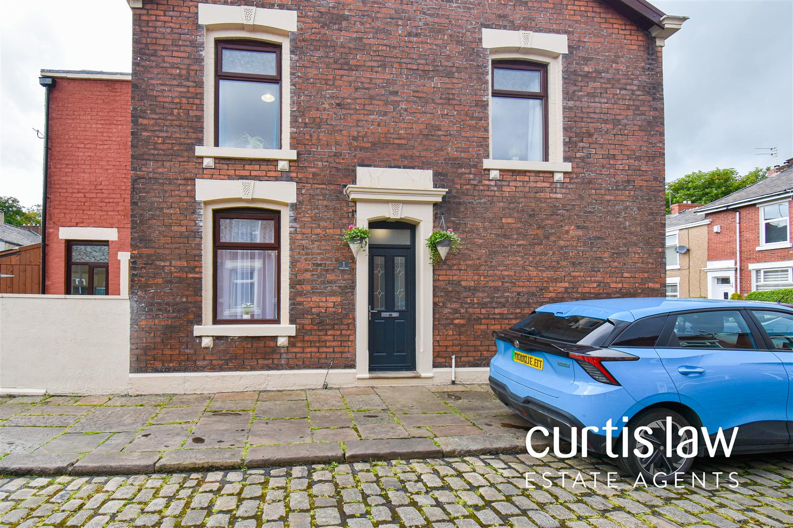 2 bedroom Terraced House Sold