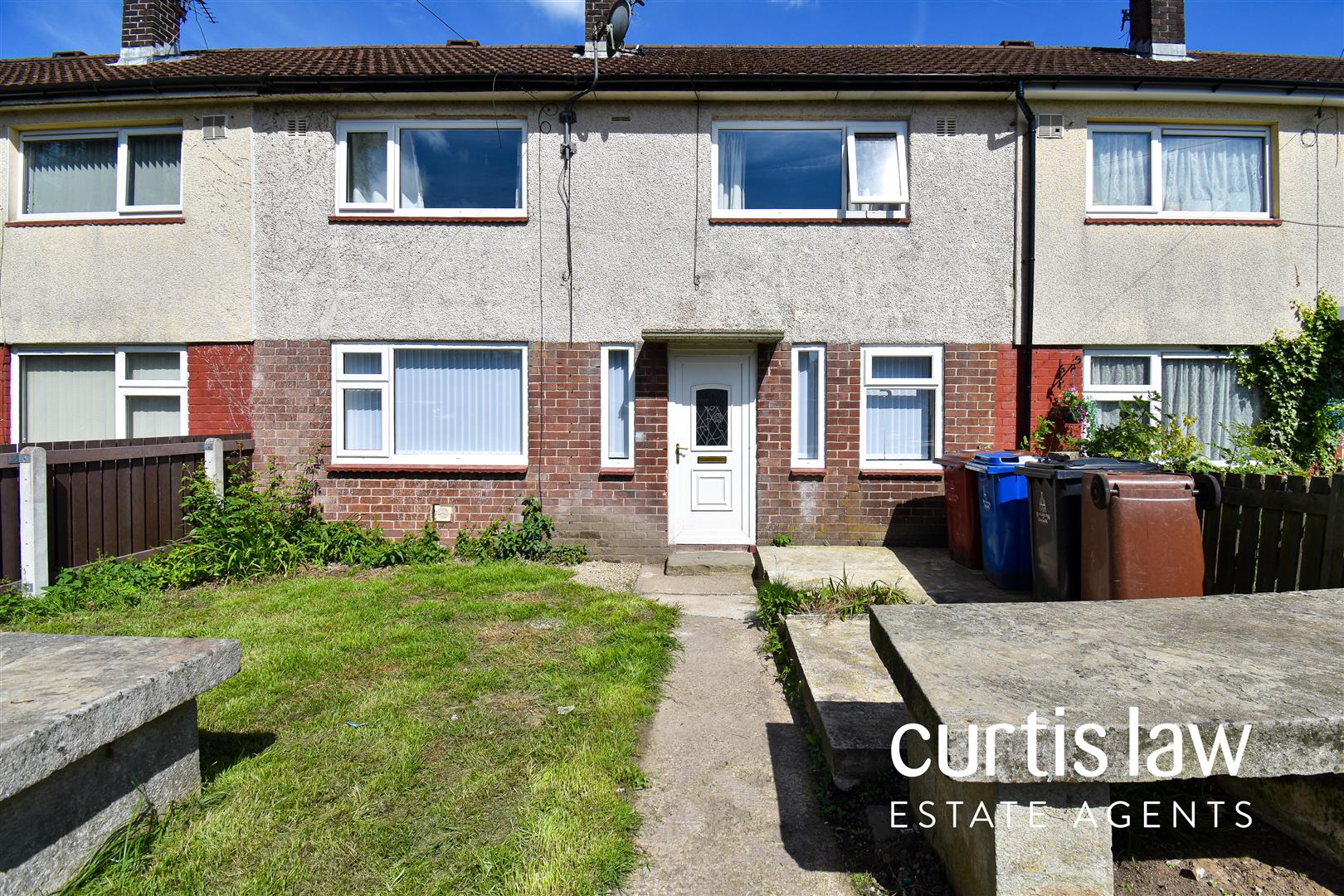 3 bedroom Terraced bungalow For Sale