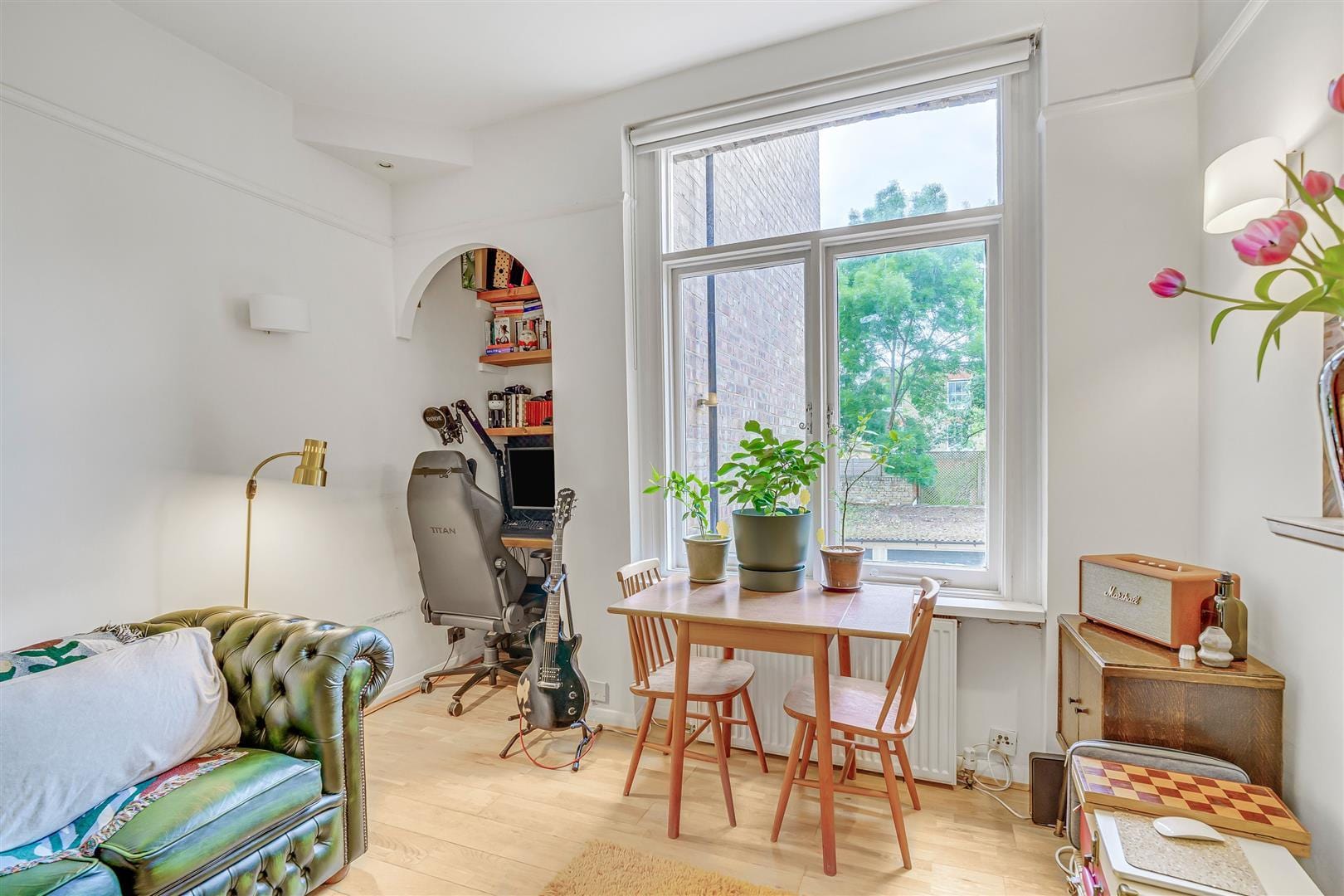 1 bedroom Flat Let