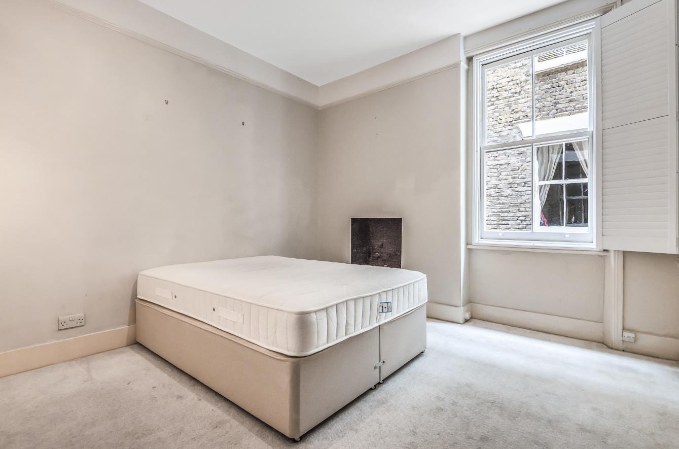 2 bedroom Flat Let