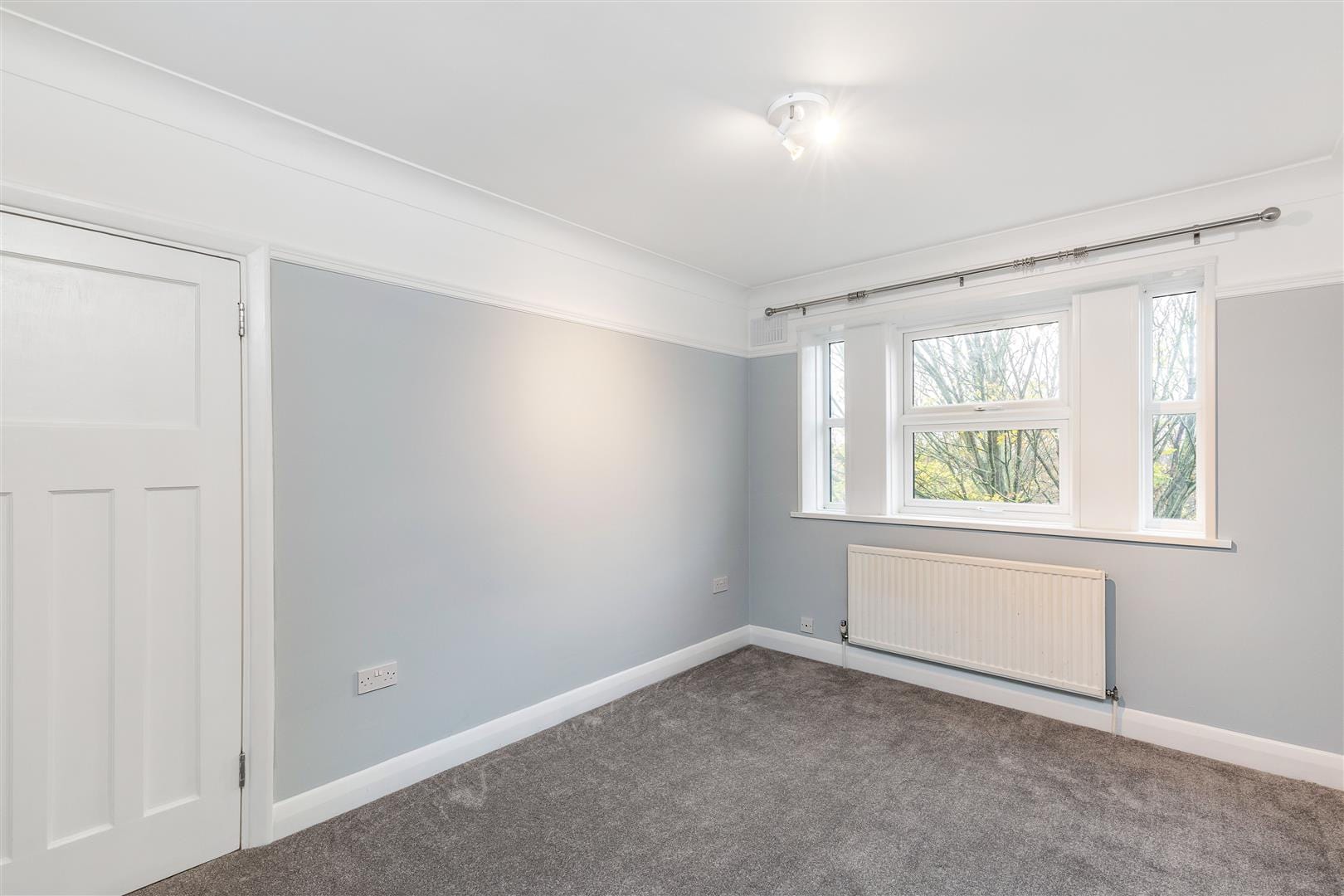 2 bedroom Flat Let
