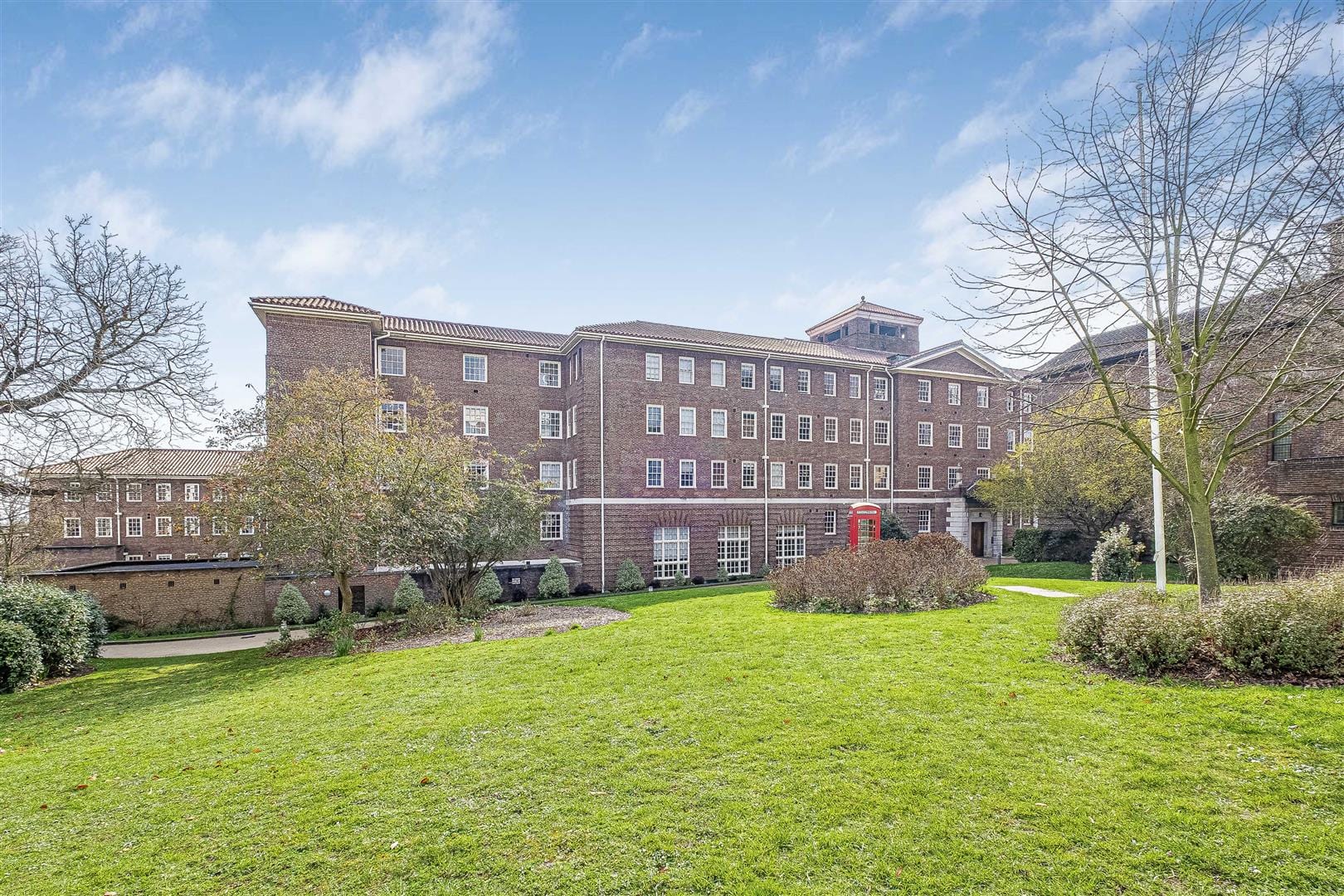 1 bedroom Flat Let