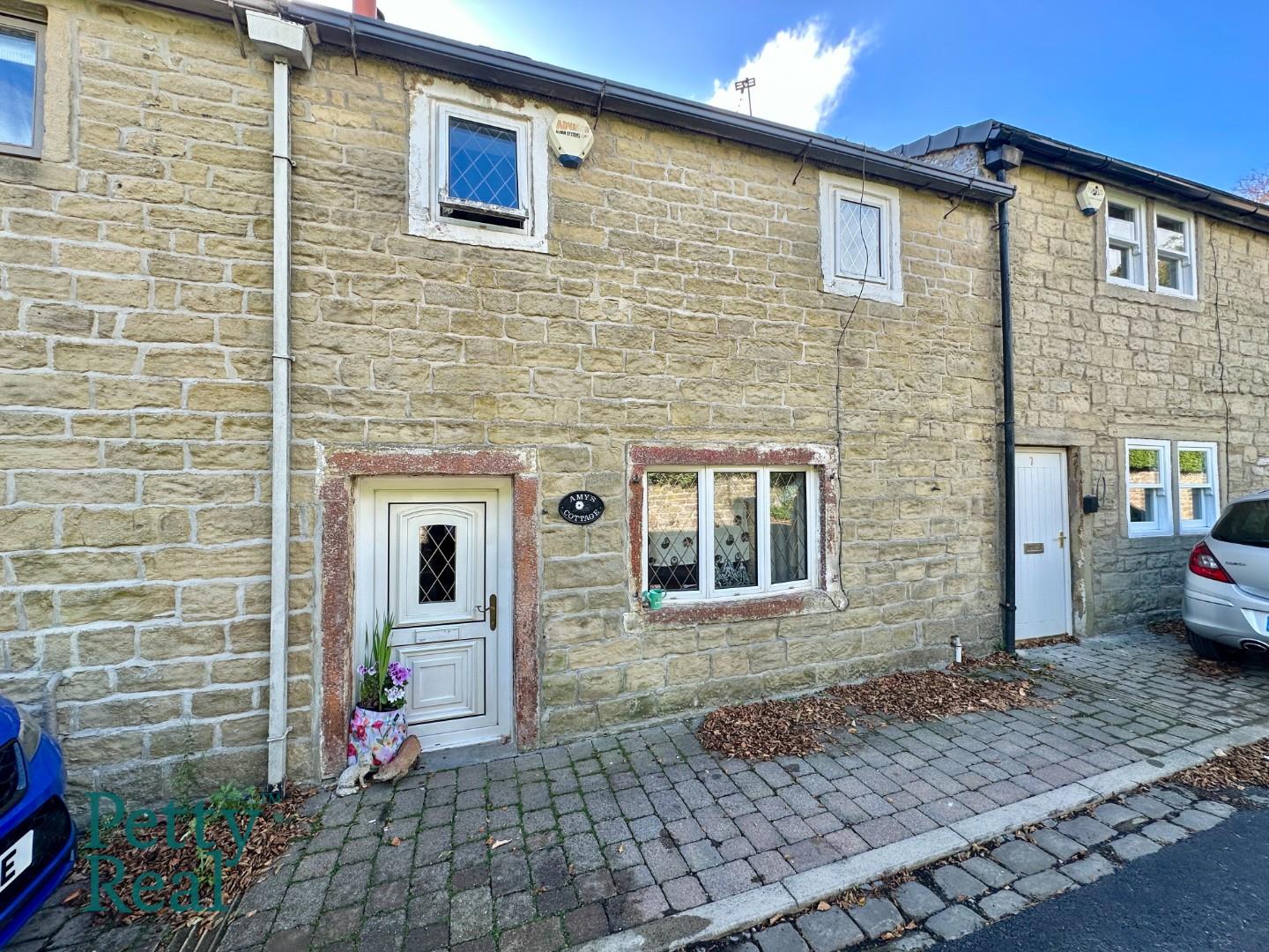 2 bedroom Cottage Under Offer