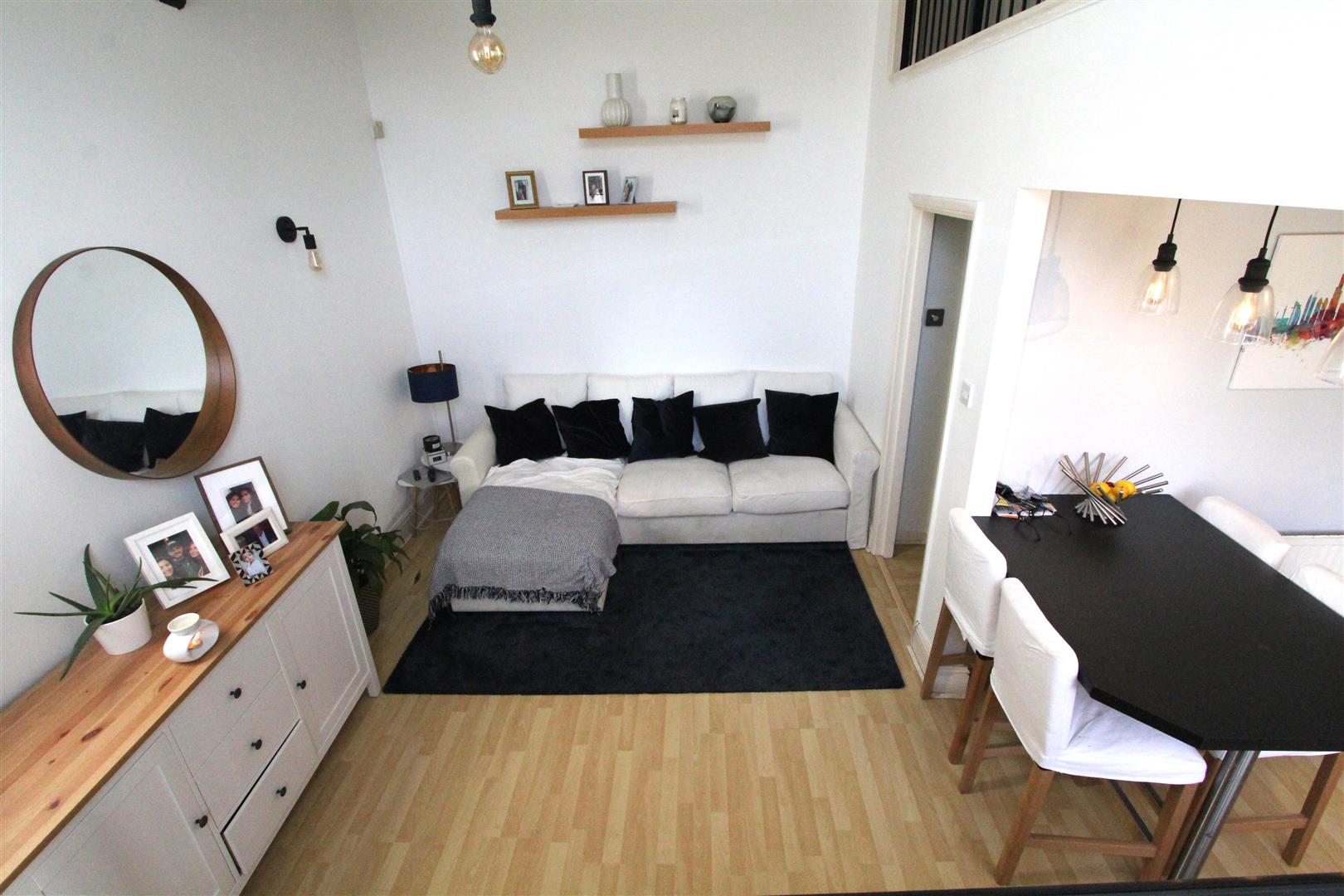 2 bedroom Flat Under Offer