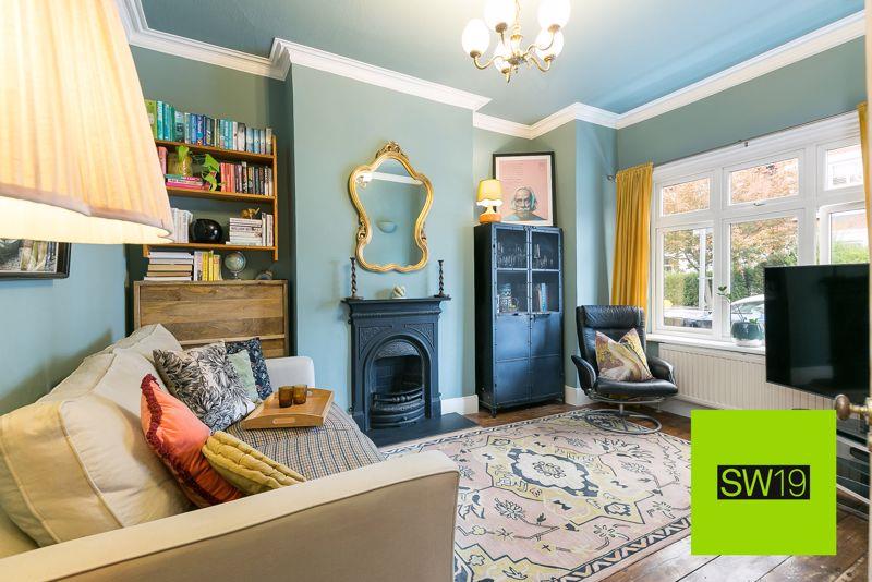 1 bedroom Maisonette For Sale