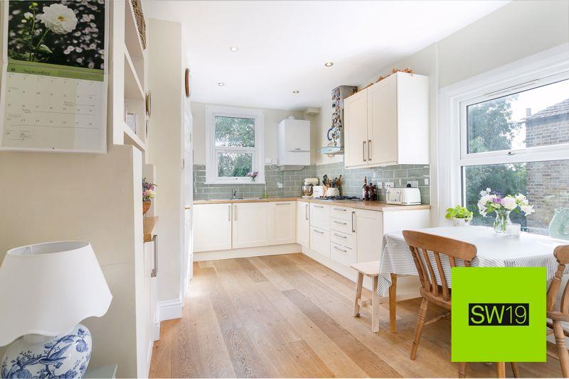 3 bedroom Flat Sold