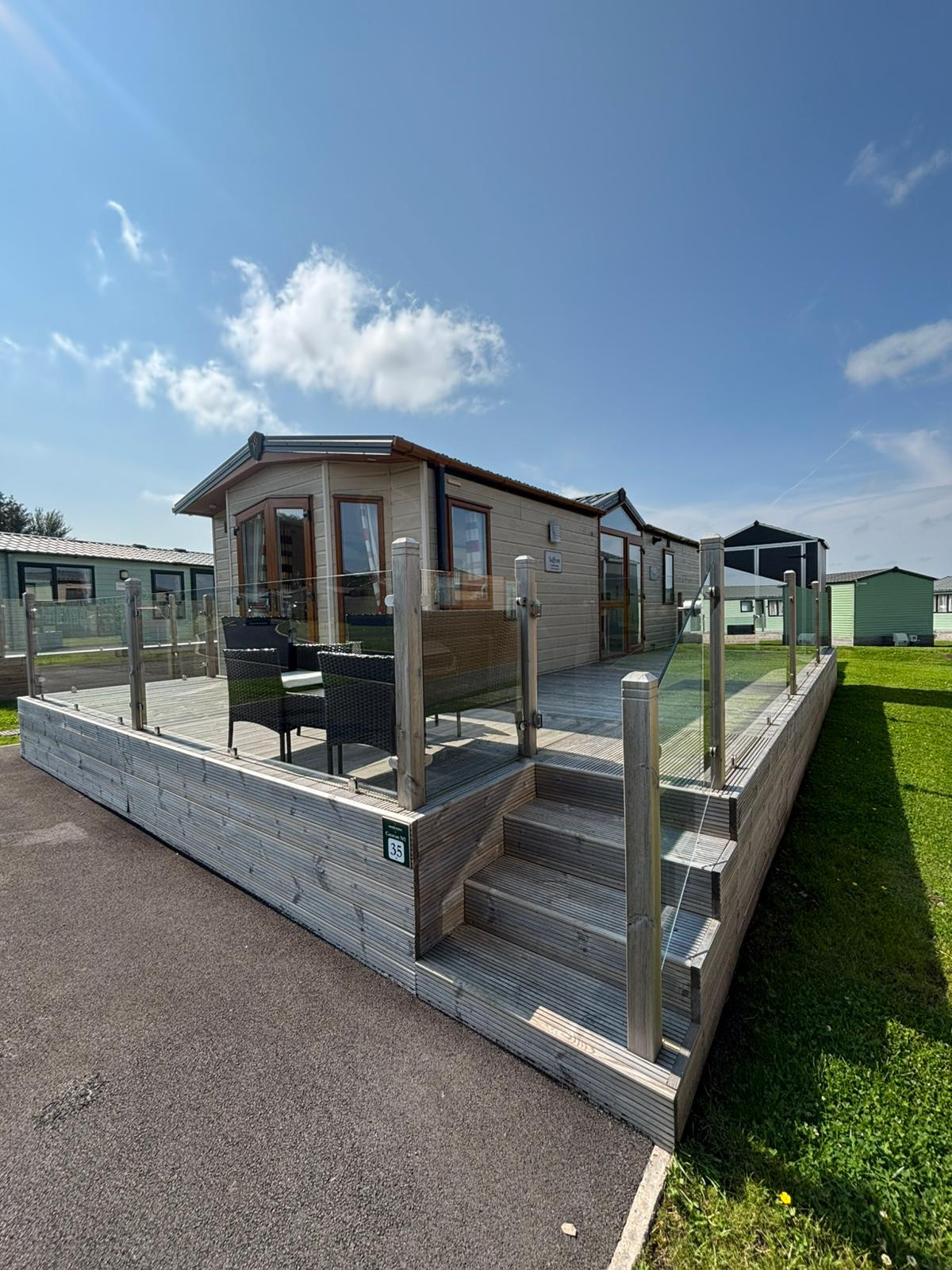 2 bedroom House (unspecified) For Sale