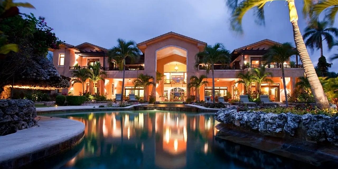14 Bed Villa in Dominican Republic