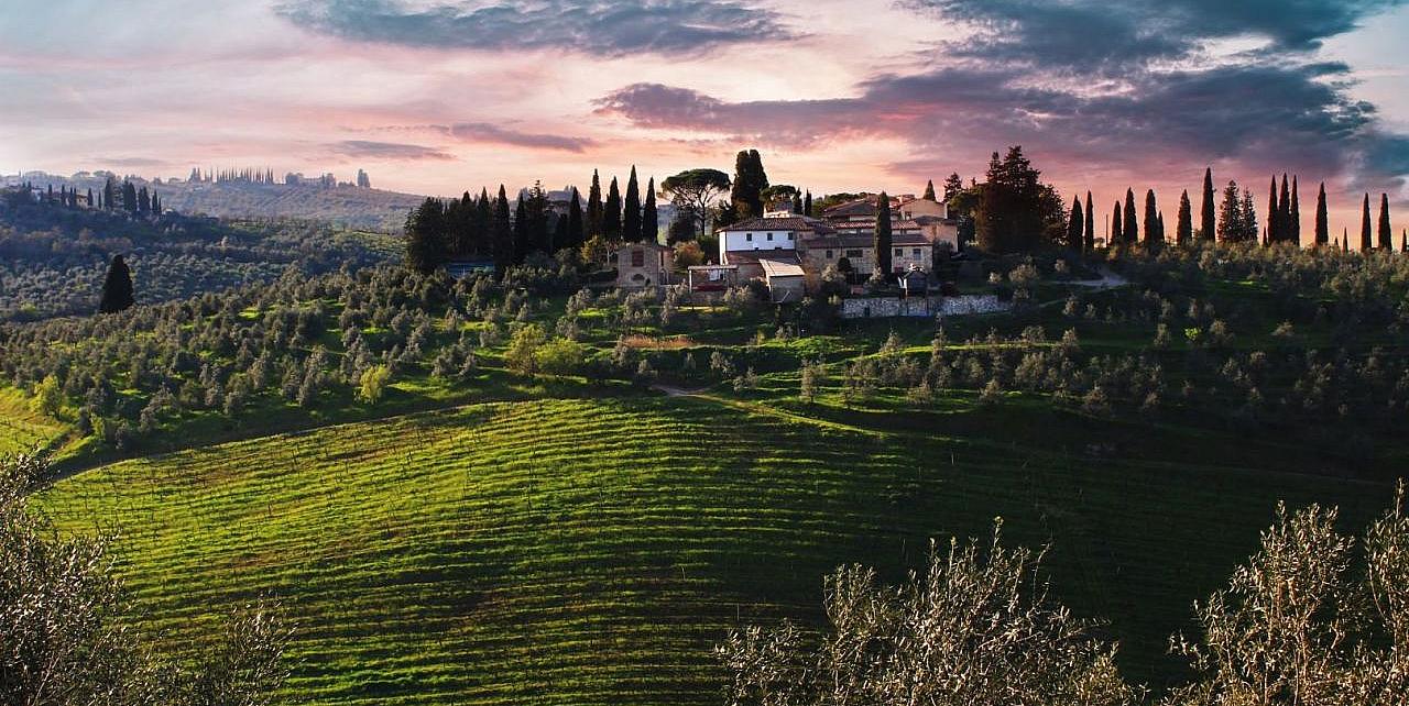 11 Bed Apartment in Italy