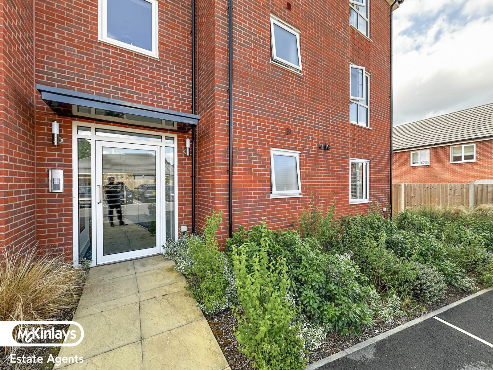 1 bedroom Flat Under Offer