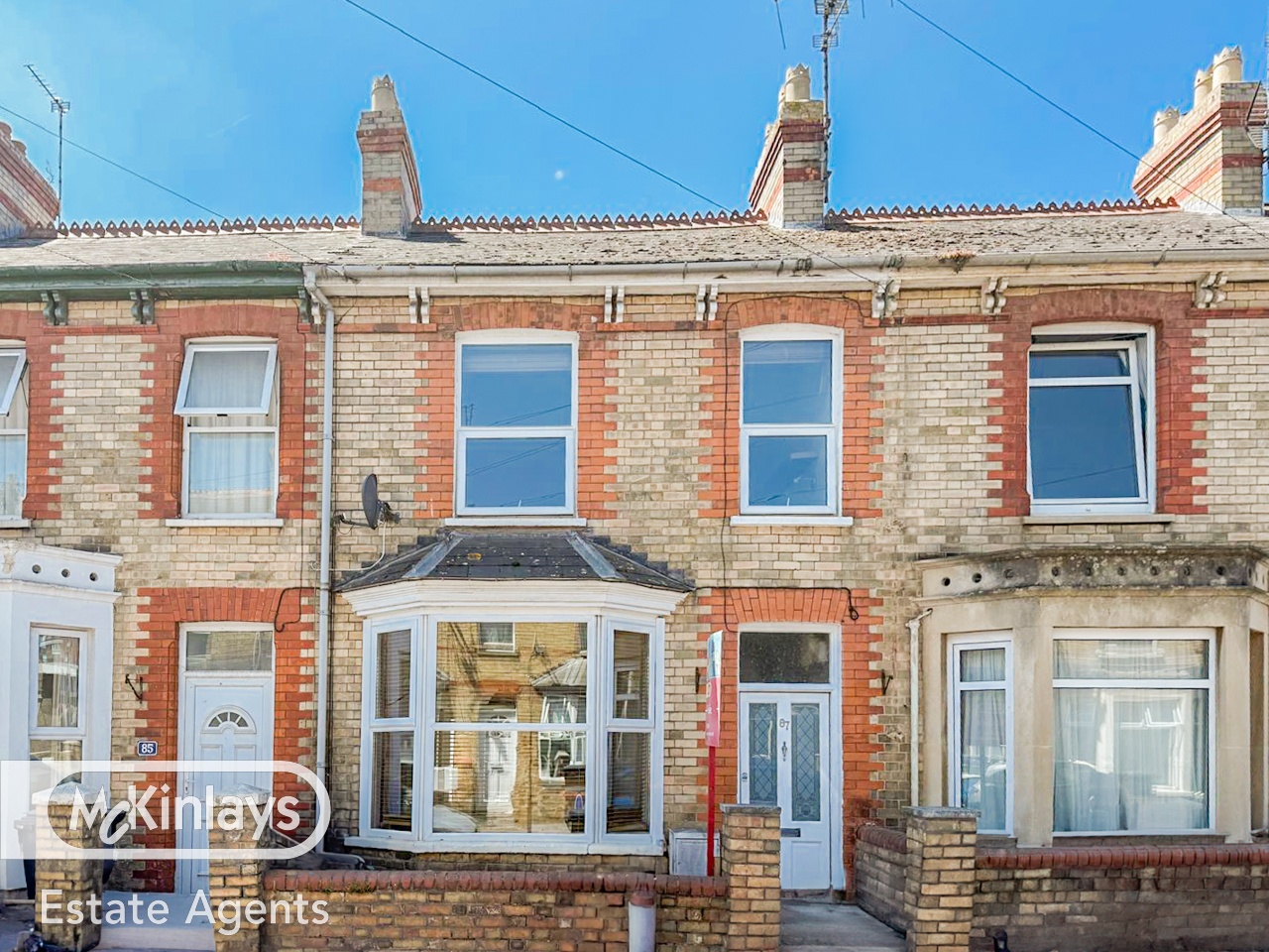 3 bedroom Terraced House Under Offer