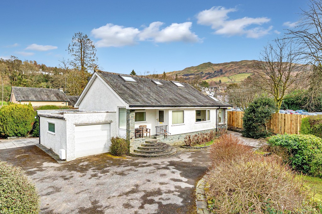 4 bedroom Plot For Sale