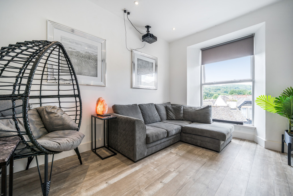 3 bedroom  For Sale